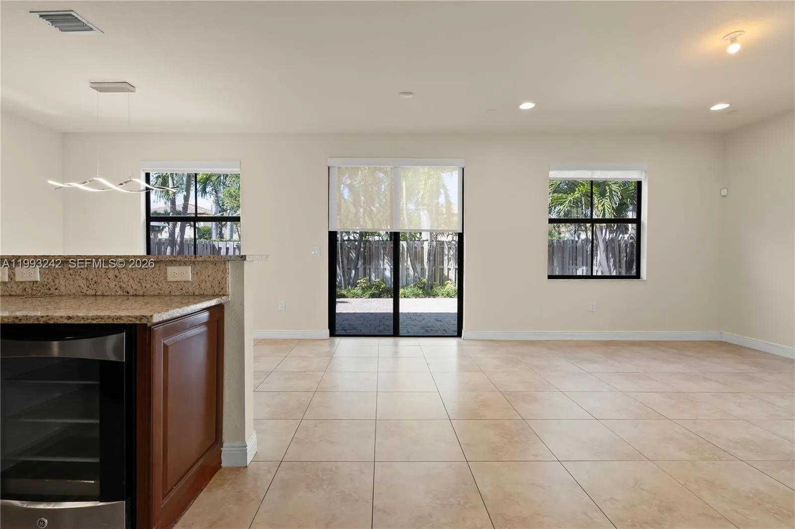 10021 Nw 87th Ter, Doral, Florida 33178, Doral, Florida 33178, 3 Bedrooms Bedrooms, ,2 BathroomsBathrooms,Residential Lease,For Rent,10021 Nw 87th Ter, Doral, Florida 33178,A11993242