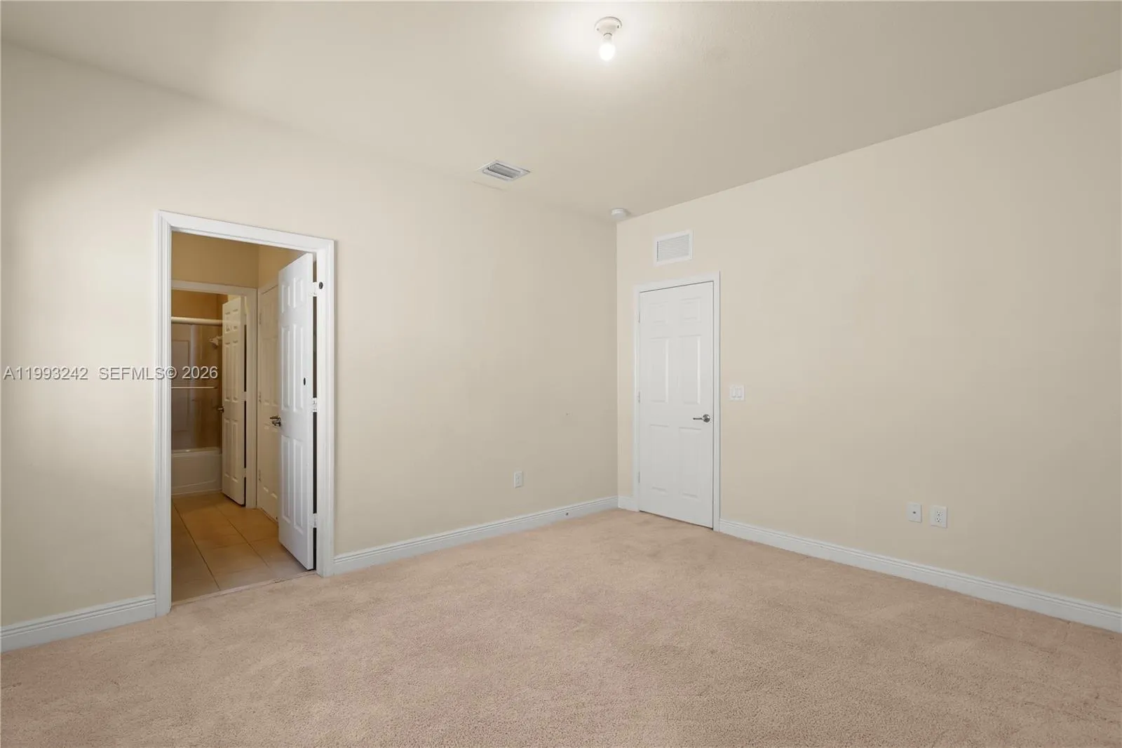 10021 Nw 87th Ter, Doral, Florida 33178, Doral, Florida 33178, 3 Bedrooms Bedrooms, ,2 BathroomsBathrooms,Residential Lease,For Rent,10021 Nw 87th Ter, Doral, Florida 33178,A11993242