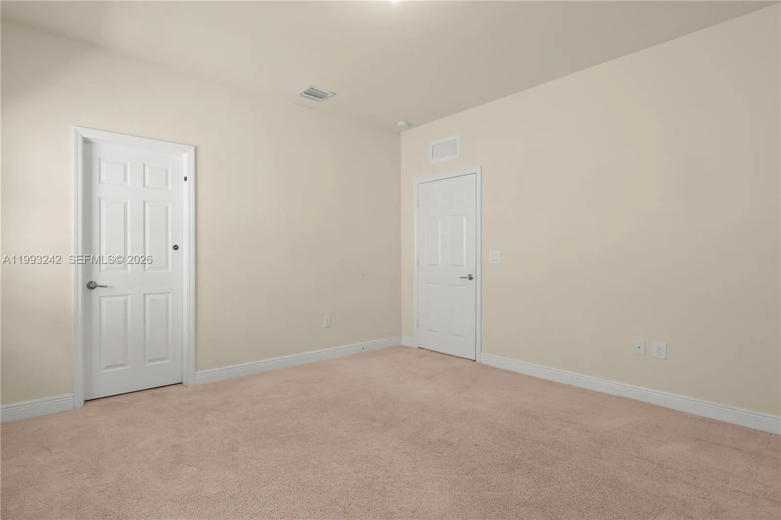 10021 Nw 87th Ter, Doral, Florida 33178, Doral, Florida 33178, 3 Bedrooms Bedrooms, ,2 BathroomsBathrooms,Residential Lease,For Rent,10021 Nw 87th Ter, Doral, Florida 33178,A11993242