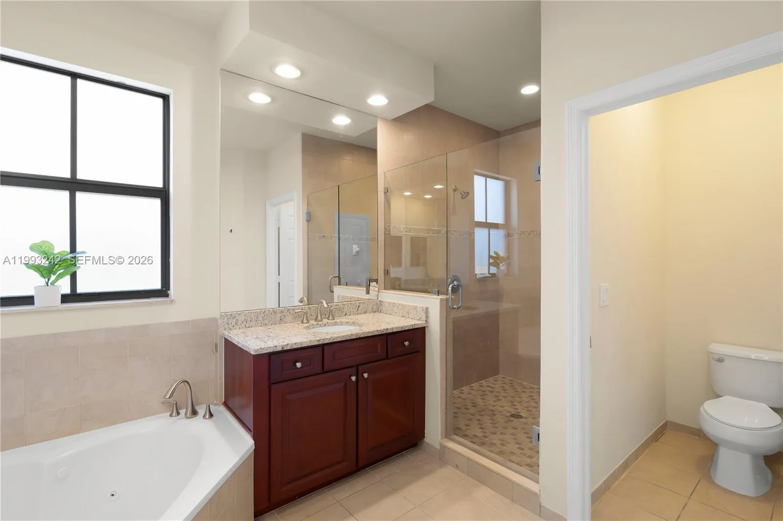 10021 Nw 87th Ter, Doral, Florida 33178, Doral, Florida 33178, 3 Bedrooms Bedrooms, ,2 BathroomsBathrooms,Residential Lease,For Rent,10021 Nw 87th Ter, Doral, Florida 33178,A11993242