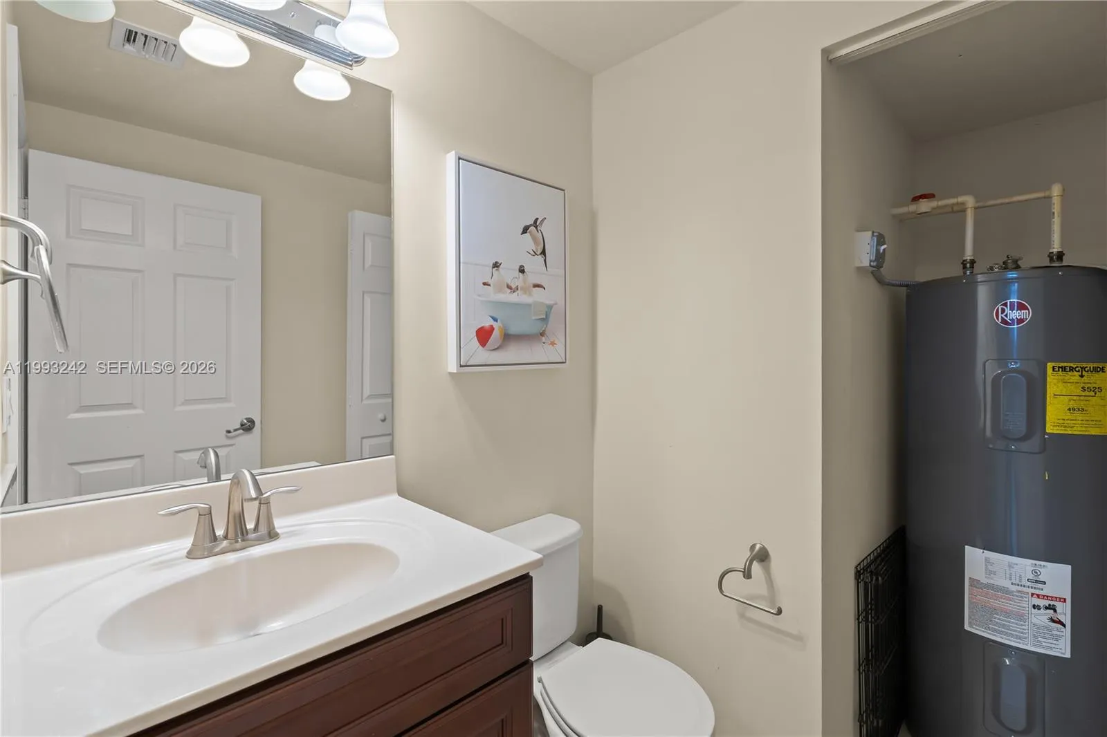 10021 Nw 87th Ter, Doral, Florida 33178, Doral, Florida 33178, 3 Bedrooms Bedrooms, ,2 BathroomsBathrooms,Residential Lease,For Rent,10021 Nw 87th Ter, Doral, Florida 33178,A11993242