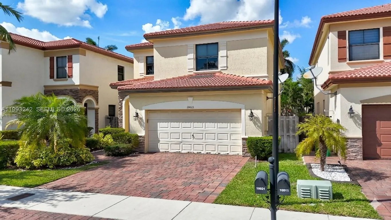10021 Nw 87th Ter, Doral, Florida 33178, Doral, Florida 33178, 3 Bedrooms Bedrooms, ,2 BathroomsBathrooms,Residential Lease,For Rent,10021 Nw 87th Ter, Doral, Florida 33178,A11993242