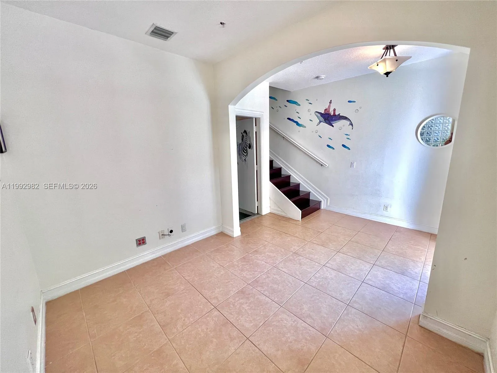450 Ne 2nd Ave 5, Fort Lauderdale, Florida 33301, Fort Lauderdale, Florida 33301, 2 Bedrooms Bedrooms, ,2 BathroomsBathrooms,Residential Lease,For Rent,450 Ne 2nd Ave 5, Fort Lauderdale, Florida 33301,A11992982