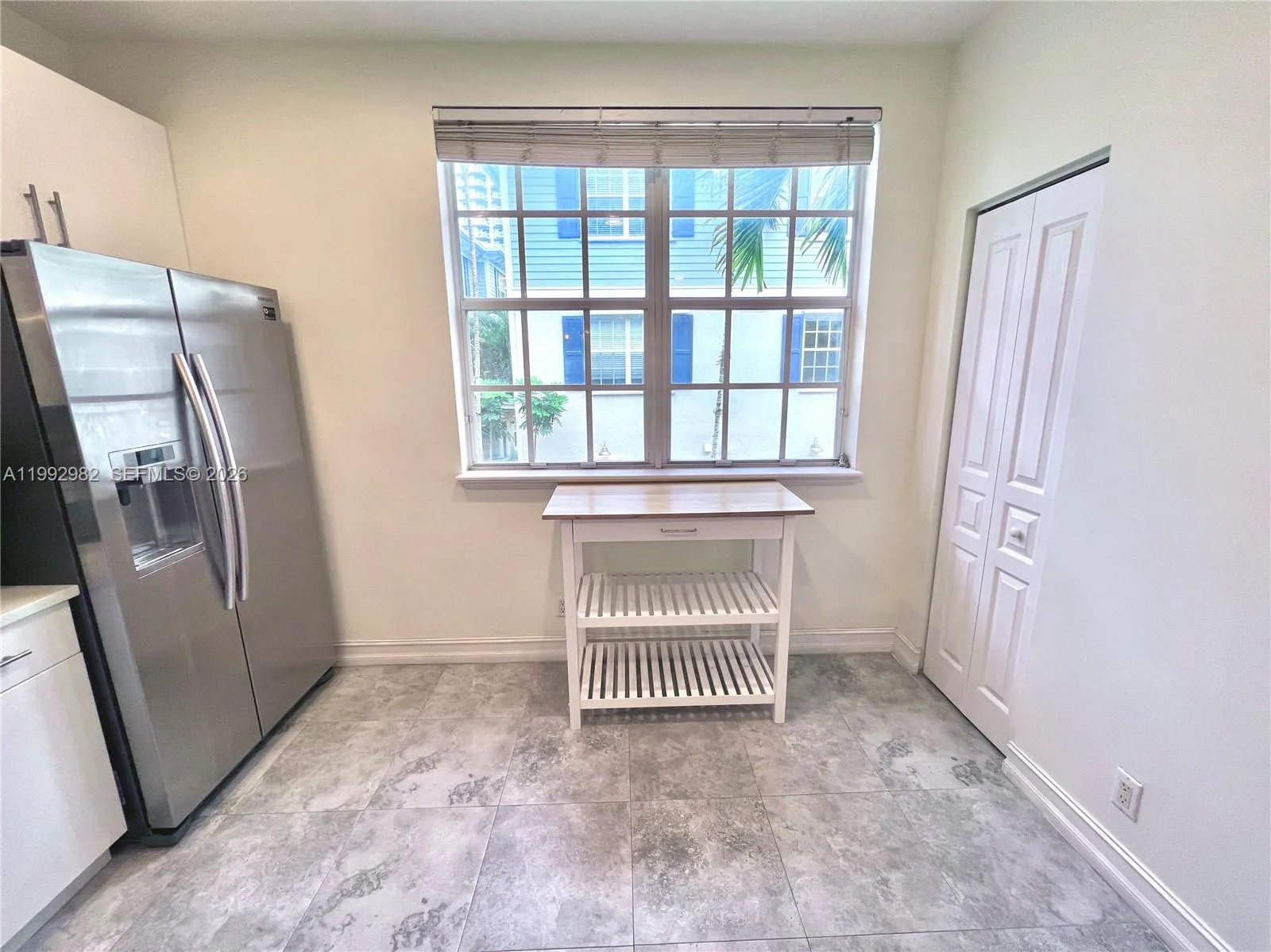 450 Ne 2nd Ave 5, Fort Lauderdale, Florida 33301, Fort Lauderdale, Florida 33301, 2 Bedrooms Bedrooms, ,2 BathroomsBathrooms,Residential Lease,For Rent,450 Ne 2nd Ave 5, Fort Lauderdale, Florida 33301,A11992982