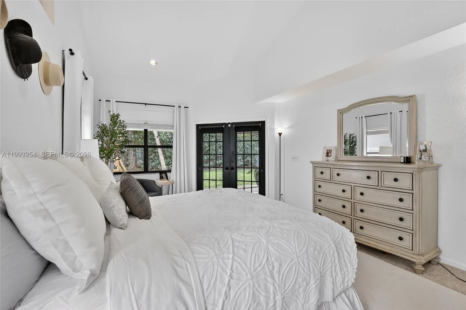 10910 Nw 18th Ct, Plantation, Florida 33322, Plantation, Florida 33322, 4 Bedrooms Bedrooms, ,2 BathroomsBathrooms,Residential,For Sale,10910 Nw 18th Ct, Plantation, Florida 33322,A11993254
