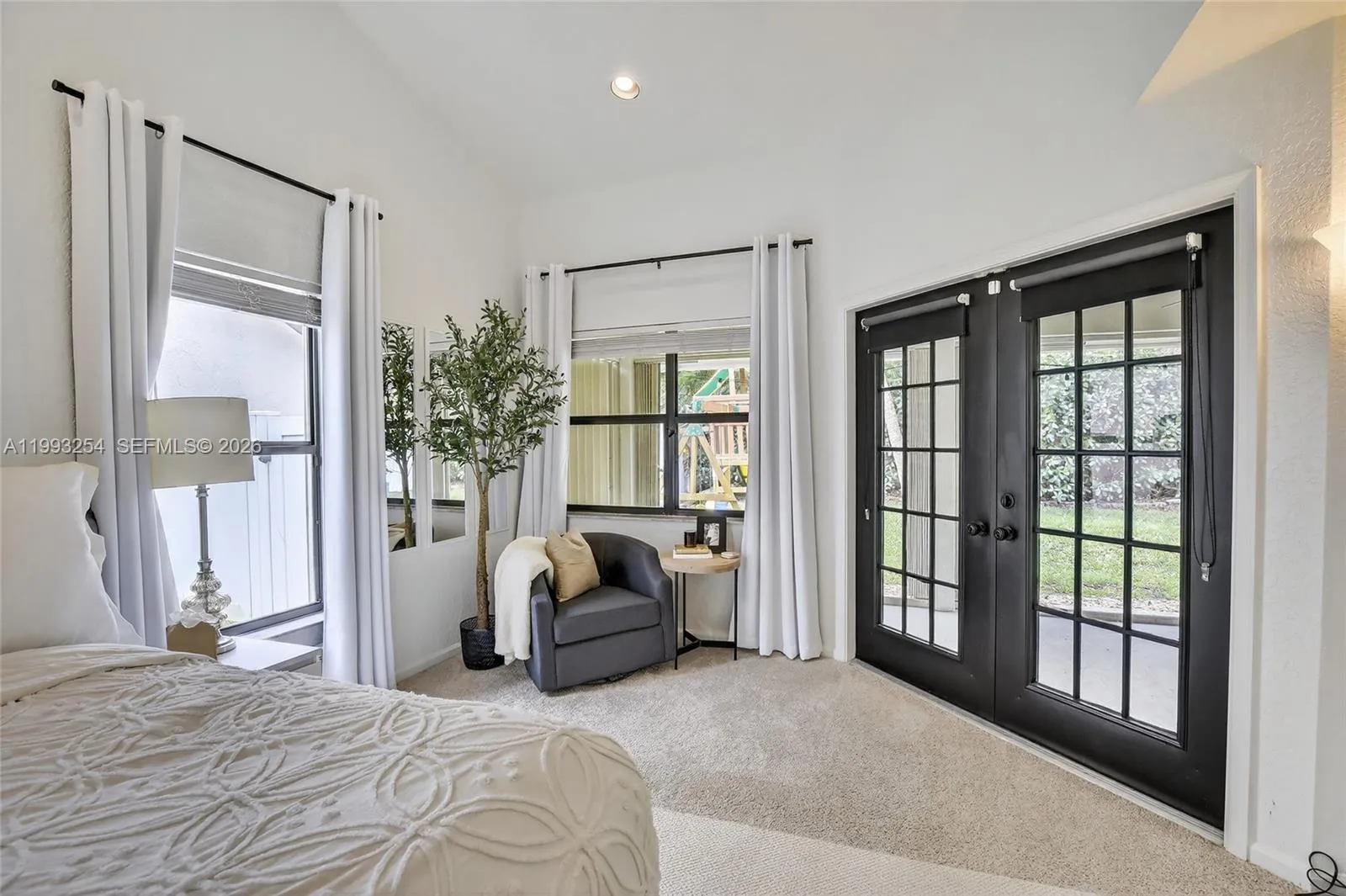 10910 Nw 18th Ct, Plantation, Florida 33322, Plantation, Florida 33322, 4 Bedrooms Bedrooms, ,2 BathroomsBathrooms,Residential,For Sale,10910 Nw 18th Ct, Plantation, Florida 33322,A11993254