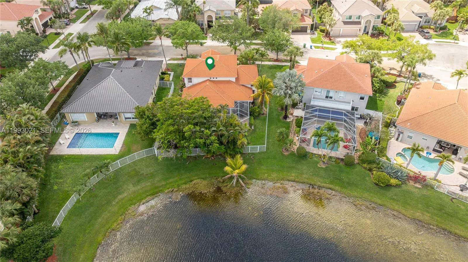 4128 Amber Ln, Weston, Florida 33331, Weston, Florida 33331, 4 Bedrooms Bedrooms, ,2 BathroomsBathrooms,Residential,For Sale,4128 Amber Ln, Weston, Florida 33331,A11993021