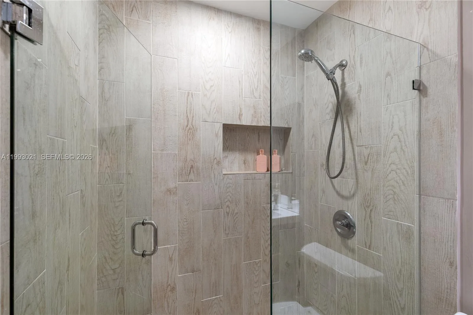 4128 Amber Ln, Weston, Florida 33331, Weston, Florida 33331, 4 Bedrooms Bedrooms, ,2 BathroomsBathrooms,Residential,For Sale,4128 Amber Ln, Weston, Florida 33331,A11993021