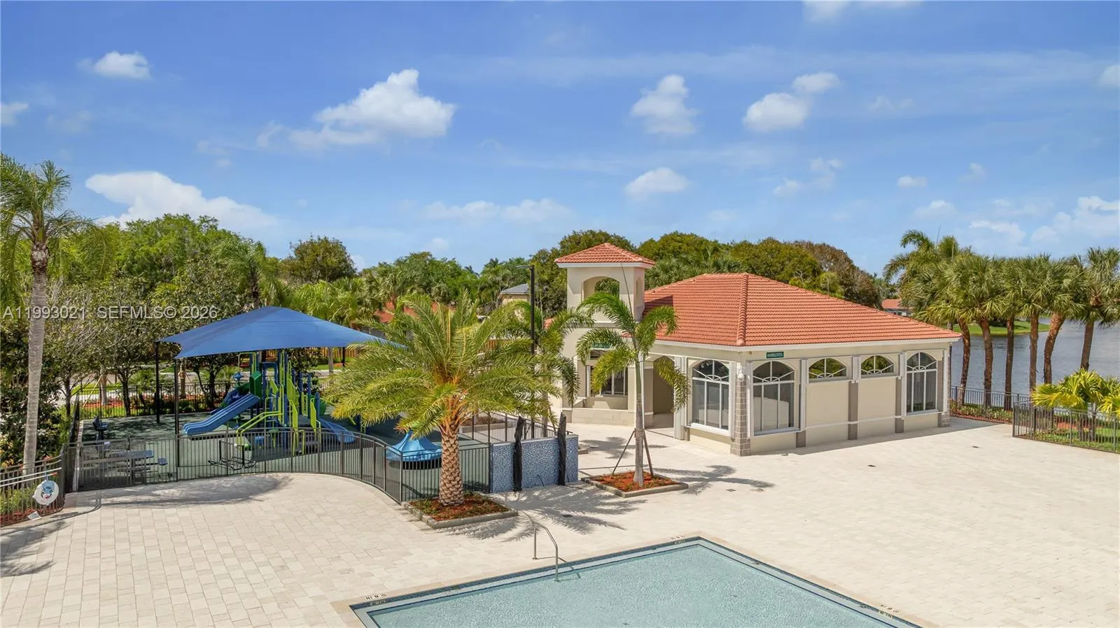 4128 Amber Ln, Weston, Florida 33331, Weston, Florida 33331, 4 Bedrooms Bedrooms, ,2 BathroomsBathrooms,Residential,For Sale,4128 Amber Ln, Weston, Florida 33331,A11993021