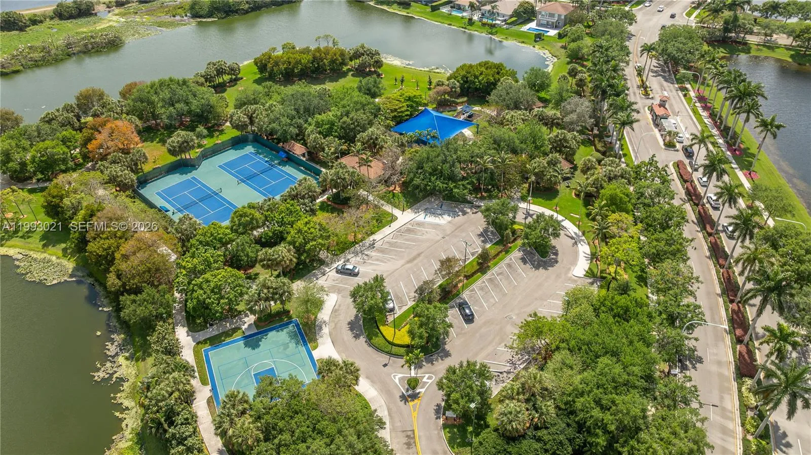 4128 Amber Ln, Weston, Florida 33331, Weston, Florida 33331, 4 Bedrooms Bedrooms, ,2 BathroomsBathrooms,Residential,For Sale,4128 Amber Ln, Weston, Florida 33331,A11993021