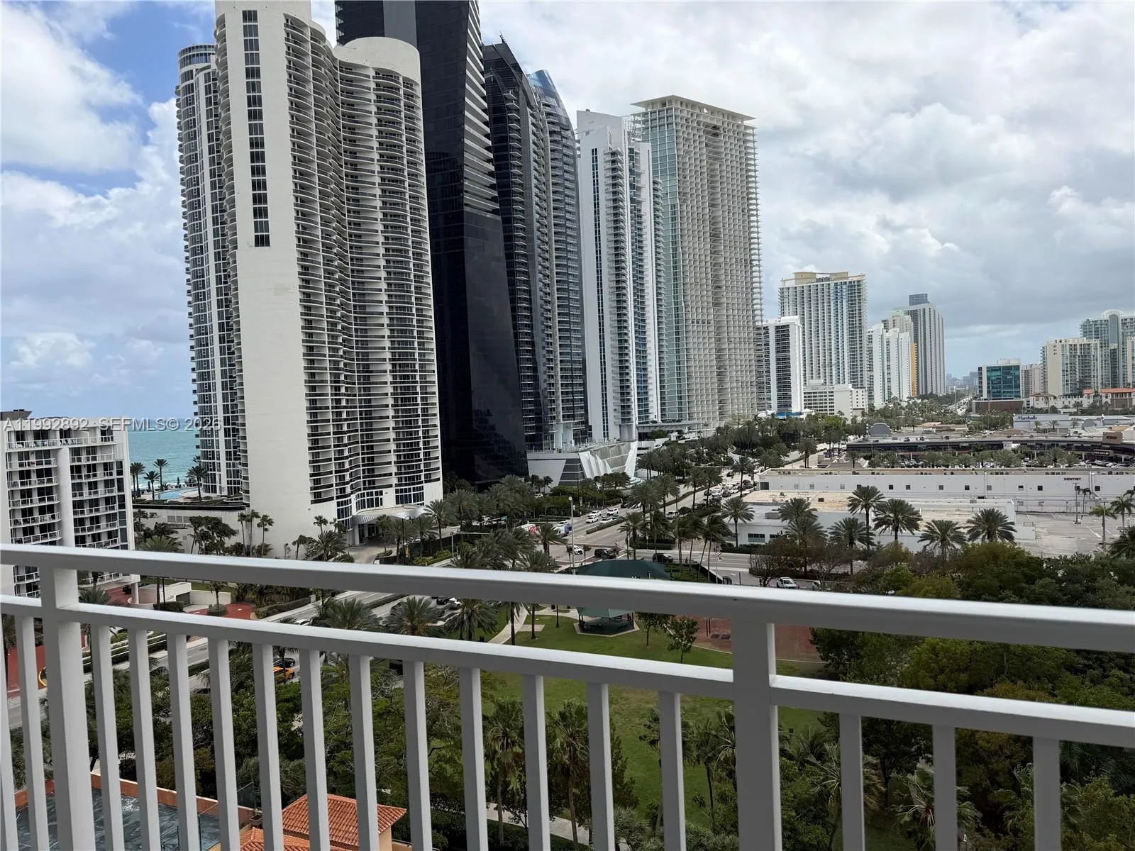 210 174th St 1403, Sunny Isles Beach, Florida 3316, Sunny Isles Beach, Florida 33160, 2 Bedrooms Bedrooms, ,2 BathroomsBathrooms,Residential Lease,For Rent,210 174th St 1403, Sunny Isles Beach, Florida 3316,A11992892