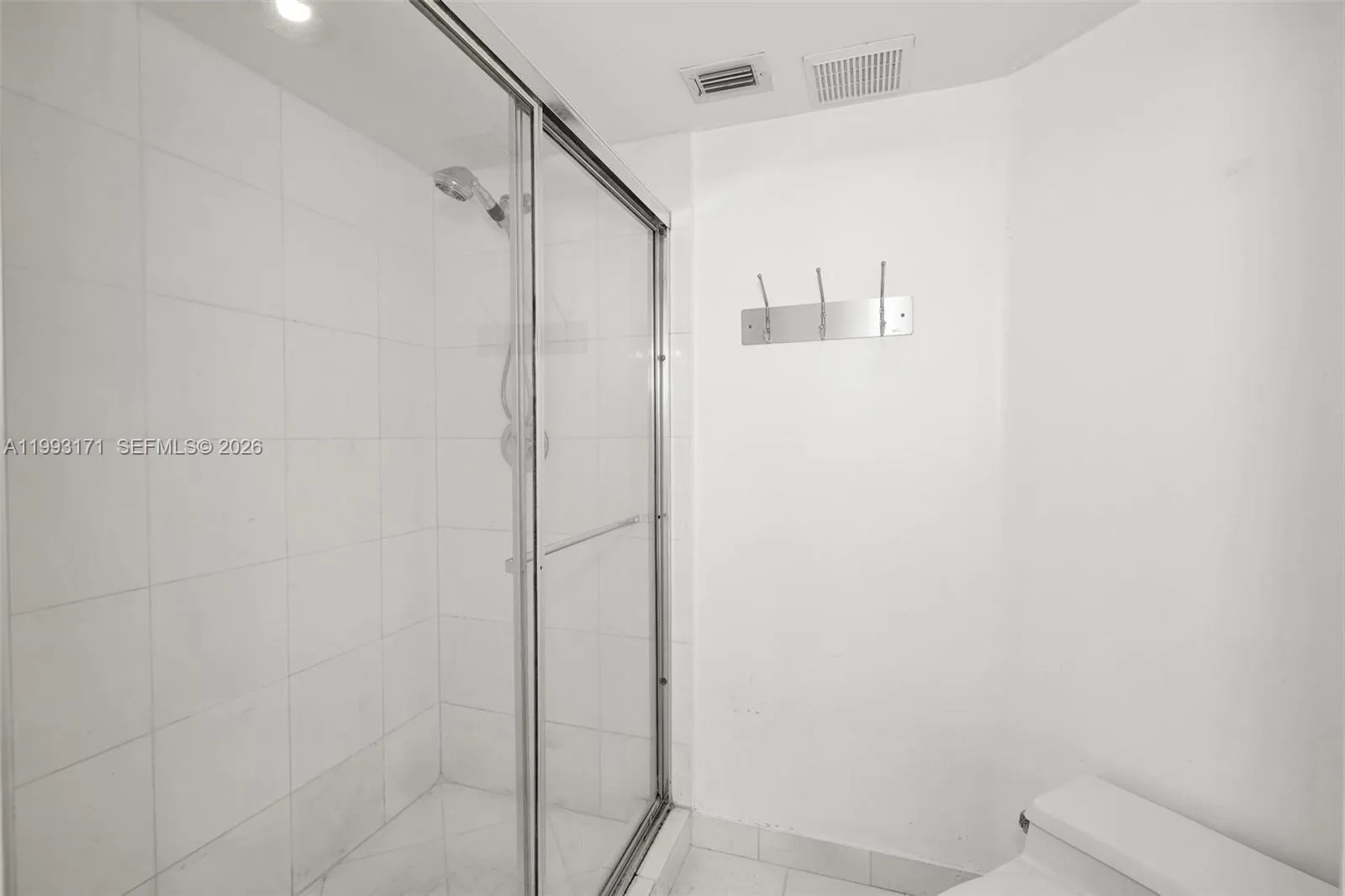 3530 Mystic Pointe Dr 710, Aventura, Florida 33180, Aventura, Florida 33180, 2 Bedrooms Bedrooms, ,2 BathroomsBathrooms,Residential Lease,For Rent,3530 Mystic Pointe Dr 710, Aventura, Florida 33180,A11993171