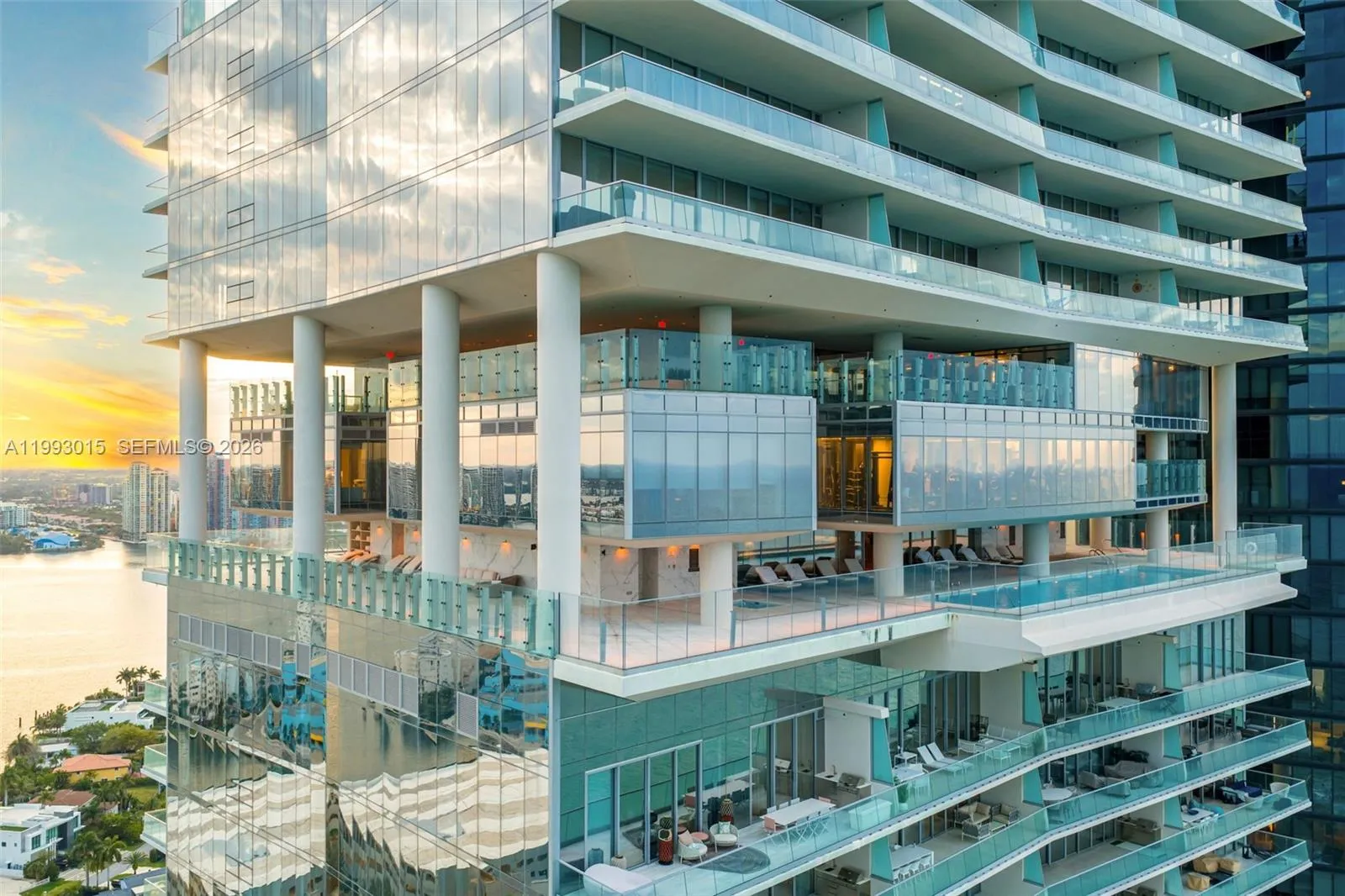 18501 Collins Ave 2504, Sunny Isles Beach, Florida, Sunny Isles Beach, Florida 33160, 4 Bedrooms Bedrooms, ,5 BathroomsBathrooms,Residential,For Sale,18501 Collins Ave 2504, Sunny Isles Beach, Florida,A11993015