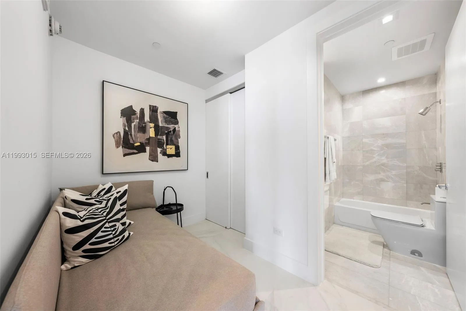 18501 Collins Ave 2504, Sunny Isles Beach, Florida, Sunny Isles Beach, Florida 33160, 4 Bedrooms Bedrooms, ,5 BathroomsBathrooms,Residential,For Sale,18501 Collins Ave 2504, Sunny Isles Beach, Florida,A11993015