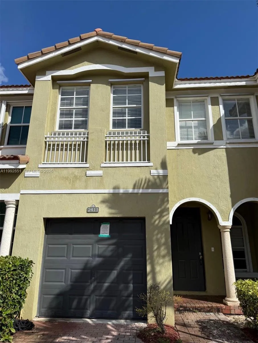 2411 Se 14th St, Homestead, Florida 33035, Homestead, Florida 33035, 4 Bedrooms Bedrooms, ,2 BathroomsBathrooms,Residential,For Sale,2411 Se 14th St, Homestead, Florida 33035,A11992851