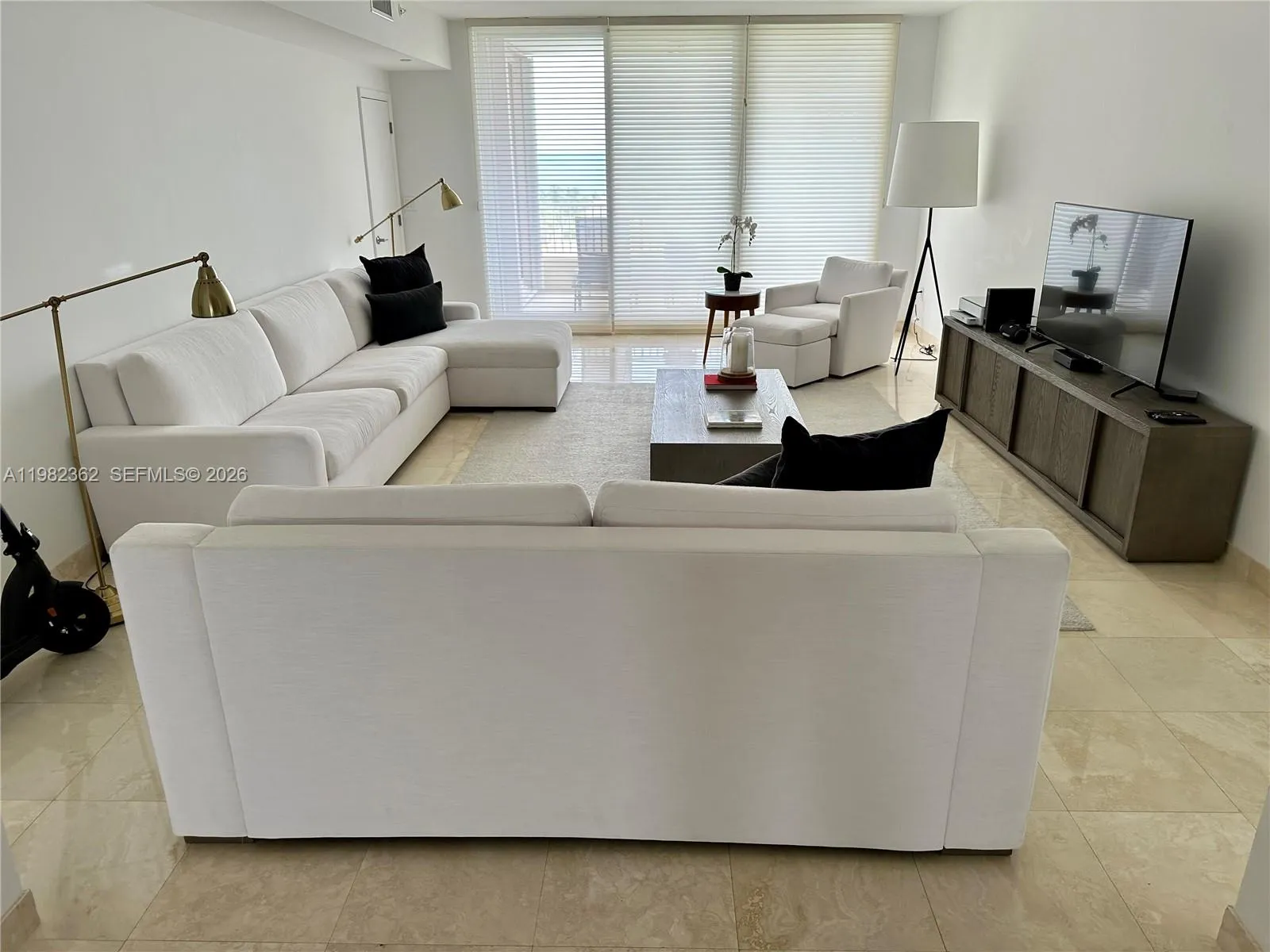 785 Crandon Blvd 803, Key Biscayne, Florida 33149, Key Biscayne, Florida 33149, 3 Bedrooms Bedrooms, ,4 BathroomsBathrooms,Residential Lease,For Rent,785 Crandon Blvd 803, Key Biscayne, Florida 33149,A11982362
