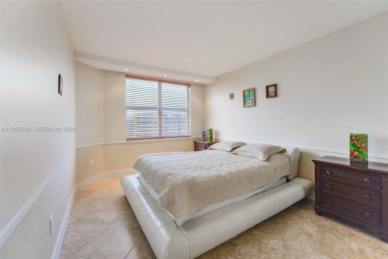 1980 S Ocean Dr 21m, Hallandale Beach, Florida 330, Hallandale Beach, Florida 33009, 1 Bedroom Bedrooms, ,1 BathroomBathrooms,Residential Lease,For Rent,1980 S Ocean Dr 21m, Hallandale Beach, Florida 330,A11993368