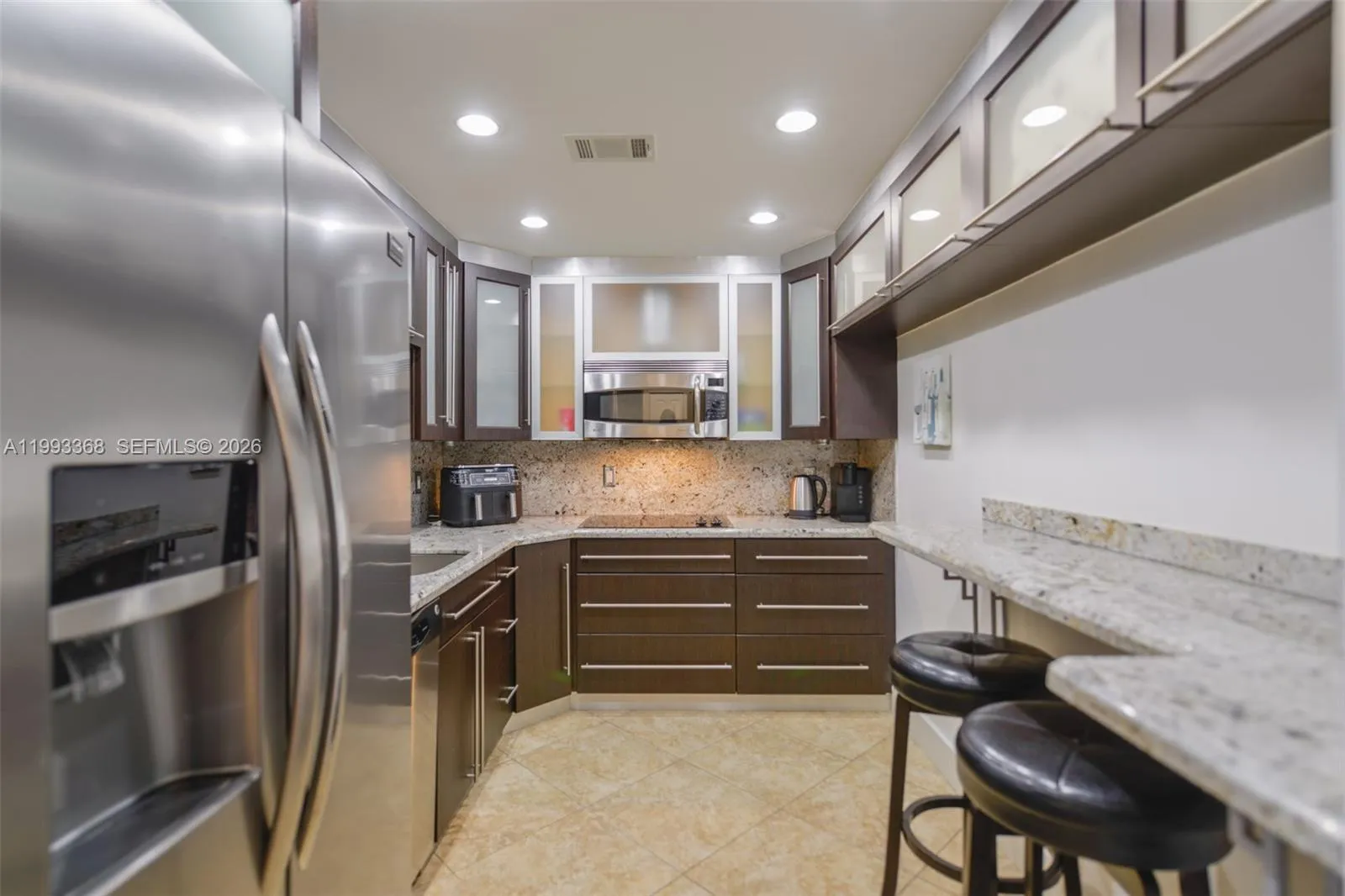 1980 S Ocean Dr 21m, Hallandale Beach, Florida 330, Hallandale Beach, Florida 33009, 1 Bedroom Bedrooms, ,1 BathroomBathrooms,Residential Lease,For Rent,1980 S Ocean Dr 21m, Hallandale Beach, Florida 330,A11993368