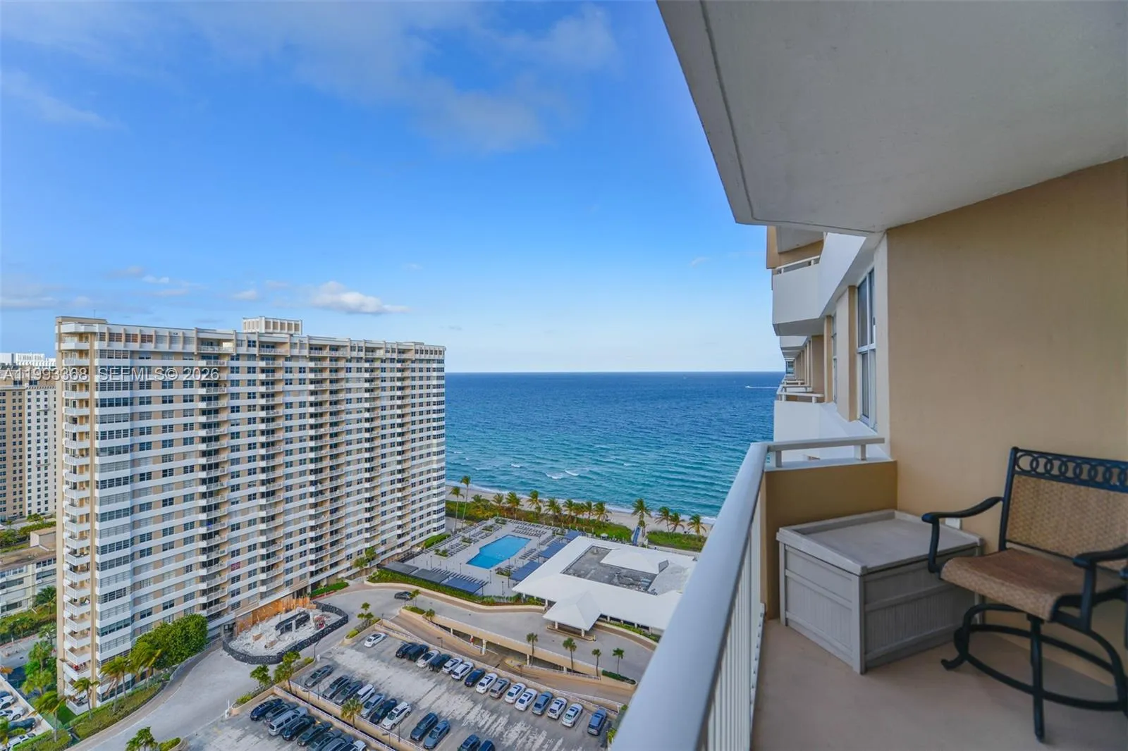1980 S Ocean Dr 21m, Hallandale Beach, Florida 330, Hallandale Beach, Florida 33009, 1 Bedroom Bedrooms, ,1 BathroomBathrooms,Residential Lease,For Rent,1980 S Ocean Dr 21m, Hallandale Beach, Florida 330,A11993368