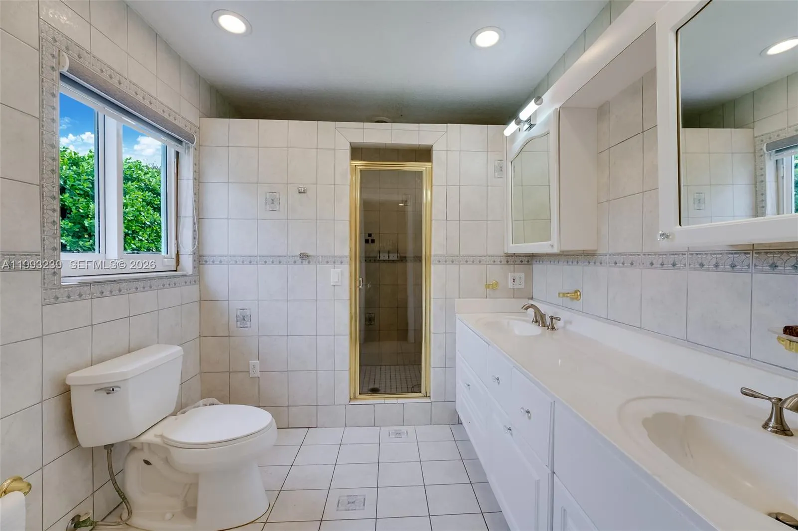 7305 Sw 123rd Ter, Pinecrest, Florida 33156, Pinecrest, Florida 33156, 6 Bedrooms Bedrooms, ,4 BathroomsBathrooms,Residential,For Sale,7305 Sw 123rd Ter, Pinecrest, Florida 33156,A11993239