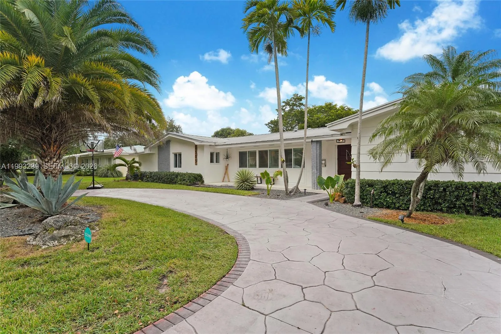 7305 Sw 123rd Ter, Pinecrest, Florida 33156, Pinecrest, Florida 33156, 6 Bedrooms Bedrooms, ,4 BathroomsBathrooms,Residential,For Sale,7305 Sw 123rd Ter, Pinecrest, Florida 33156,A11993239