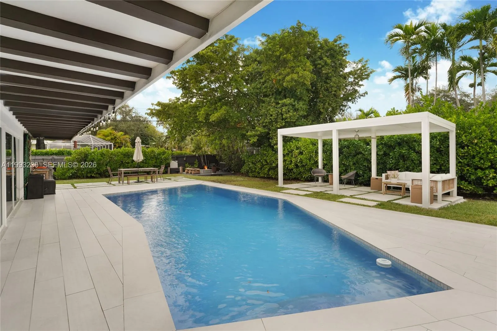 7305 Sw 123rd Ter, Pinecrest, Florida 33156, Pinecrest, Florida 33156, 6 Bedrooms Bedrooms, ,4 BathroomsBathrooms,Residential,For Sale,7305 Sw 123rd Ter, Pinecrest, Florida 33156,A11993239