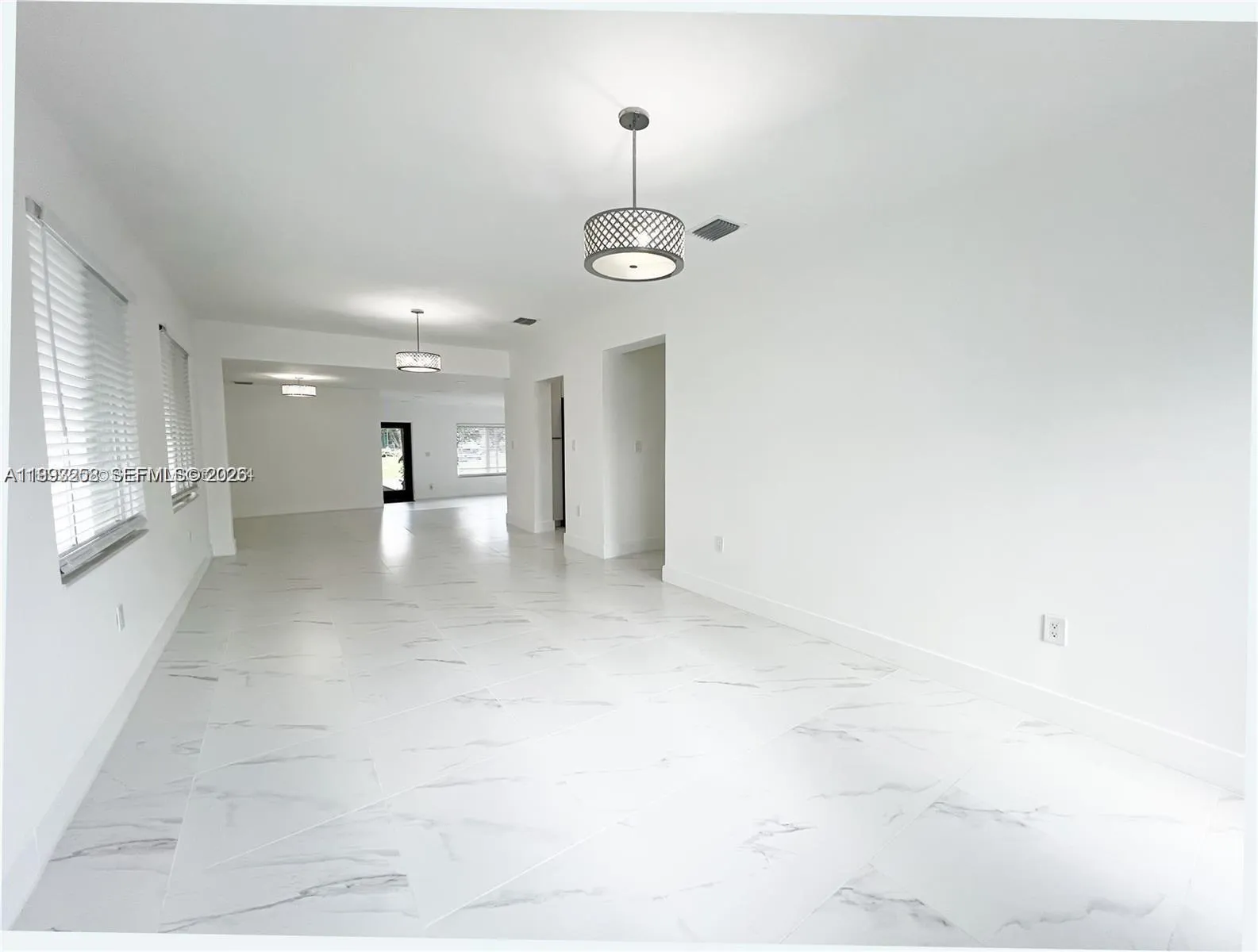 5401 W Broward Blvd, Plantation, Florida 33317, Plantation, Florida 33317, 4 Bedrooms Bedrooms, ,3 BathroomsBathrooms,Residential,For Sale,5401 W Broward Blvd, Plantation, Florida 33317,A11993258