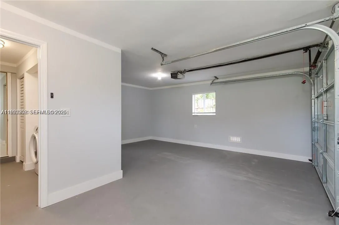 5401 W Broward Blvd, Plantation, Florida 33317, Plantation, Florida 33317, 4 Bedrooms Bedrooms, ,3 BathroomsBathrooms,Residential,For Sale,5401 W Broward Blvd, Plantation, Florida 33317,A11993258