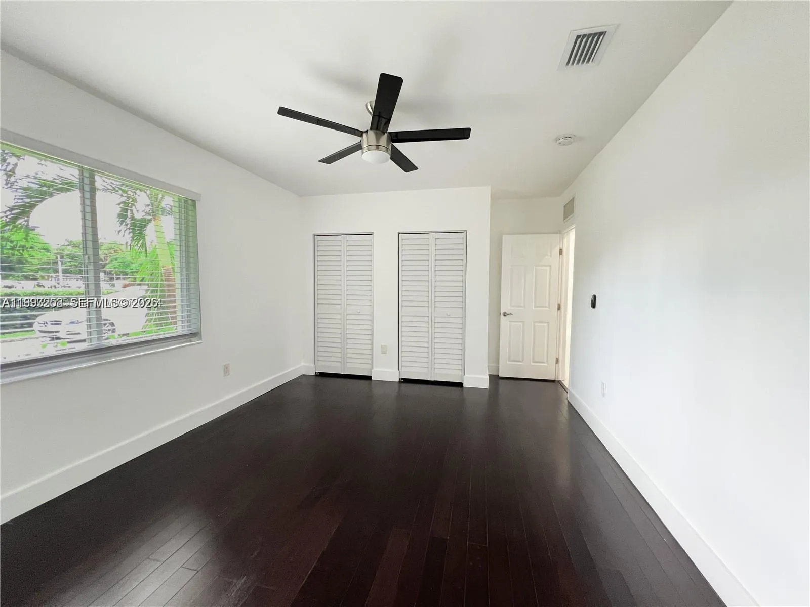 5401 W Broward Blvd, Plantation, Florida 33317, Plantation, Florida 33317, 4 Bedrooms Bedrooms, ,3 BathroomsBathrooms,Residential,For Sale,5401 W Broward Blvd, Plantation, Florida 33317,A11993258