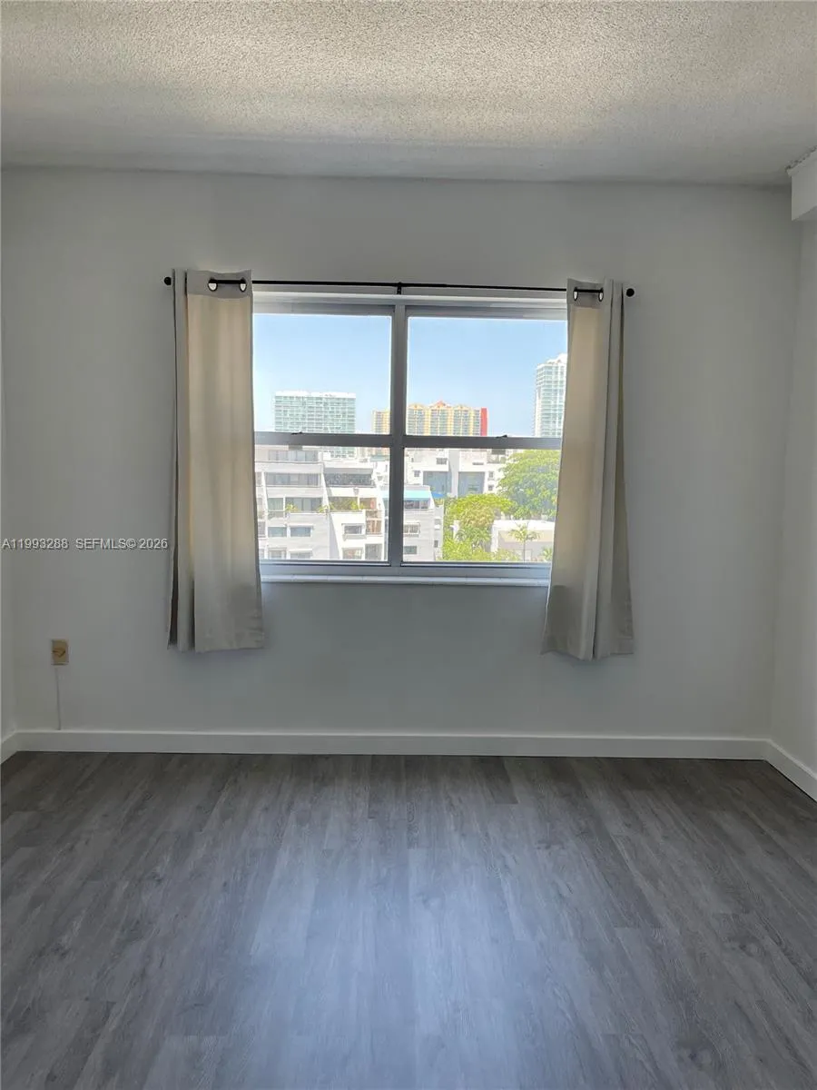 400 Kings Point Dr 627, Sunny Isles Beach, Florida, Sunny Isles Beach, Florida 33160, 1 Bedroom Bedrooms, ,1 BathroomBathrooms,Residential Lease,For Rent,400 Kings Point Dr 627, Sunny Isles Beach, Florida,A11993288