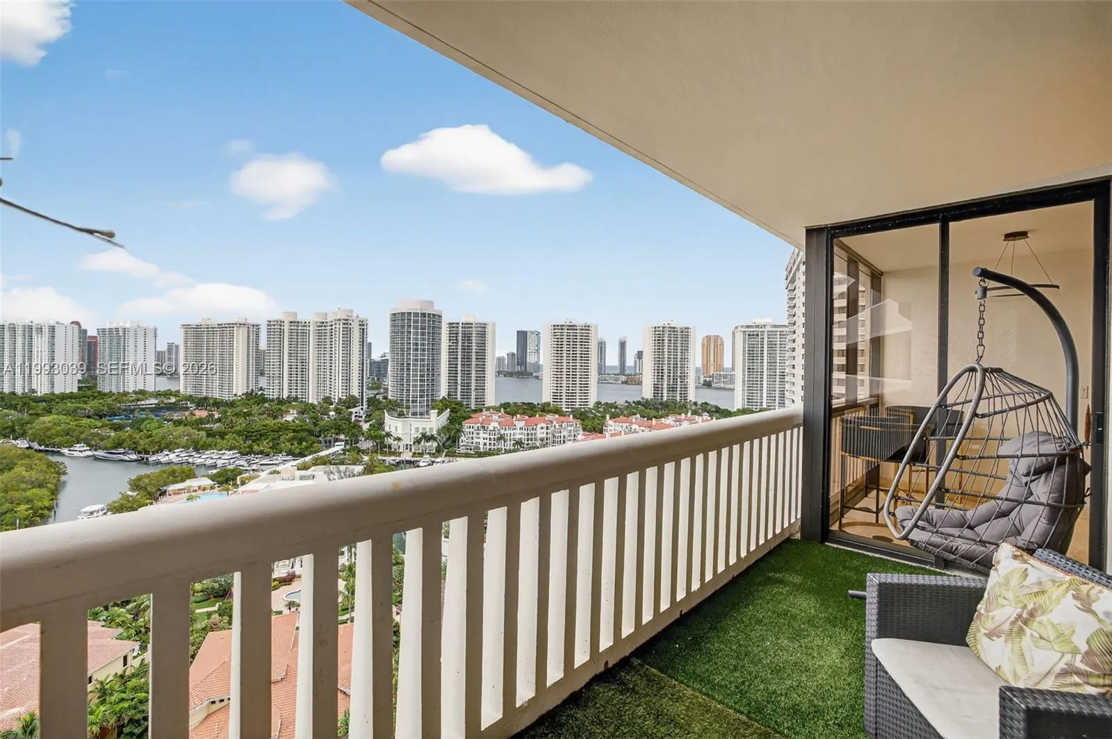 1000 Island Blvd 2105, Aventura, Florida 33160, Aventura, Florida 33160, 2 Bedrooms Bedrooms, ,2 BathroomsBathrooms,Residential Lease,For Rent,1000 Island Blvd 2105, Aventura, Florida 33160,A11993039