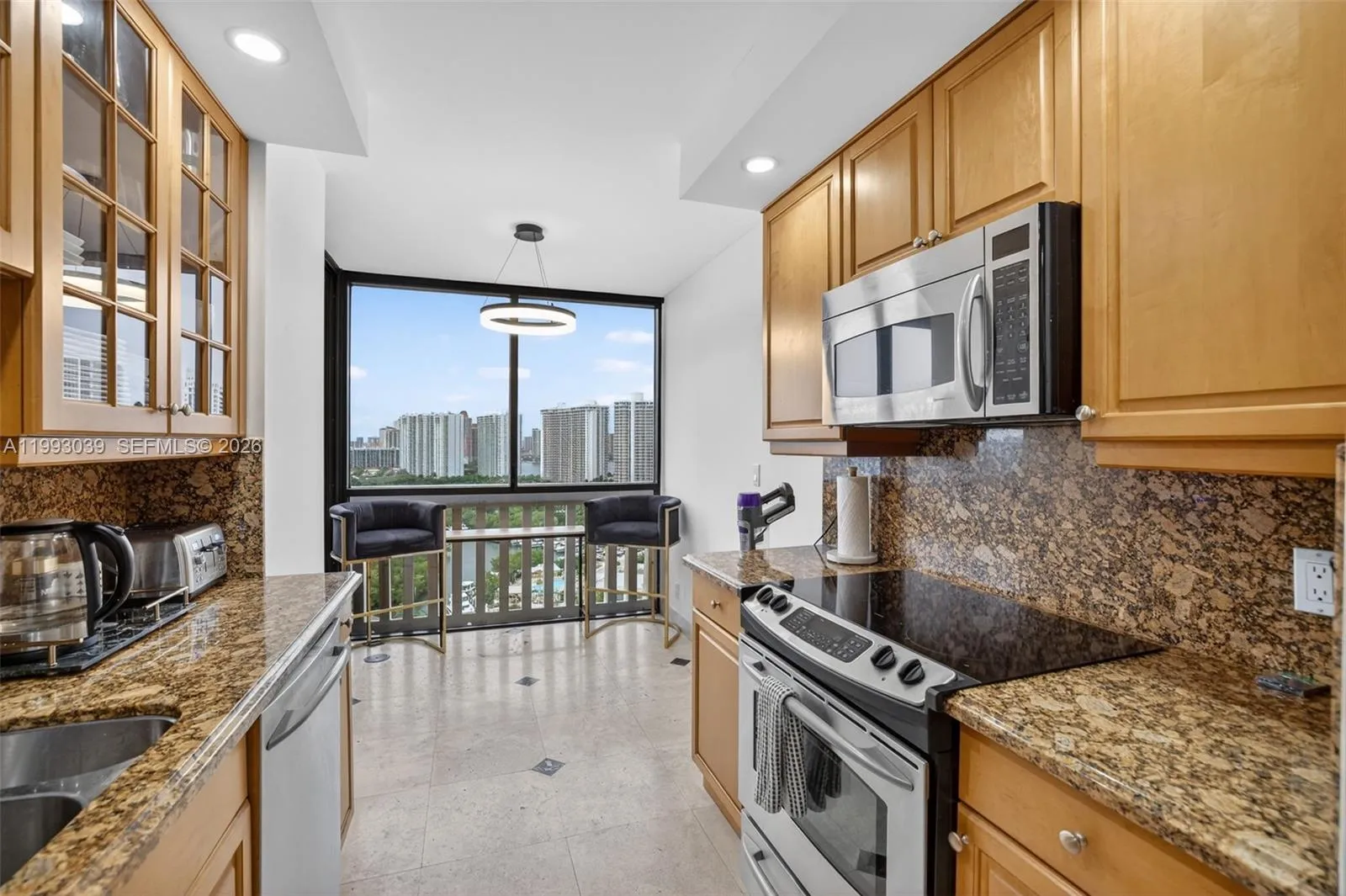1000 Island Blvd 2105, Aventura, Florida 33160, Aventura, Florida 33160, 2 Bedrooms Bedrooms, ,2 BathroomsBathrooms,Residential Lease,For Rent,1000 Island Blvd 2105, Aventura, Florida 33160,A11993039