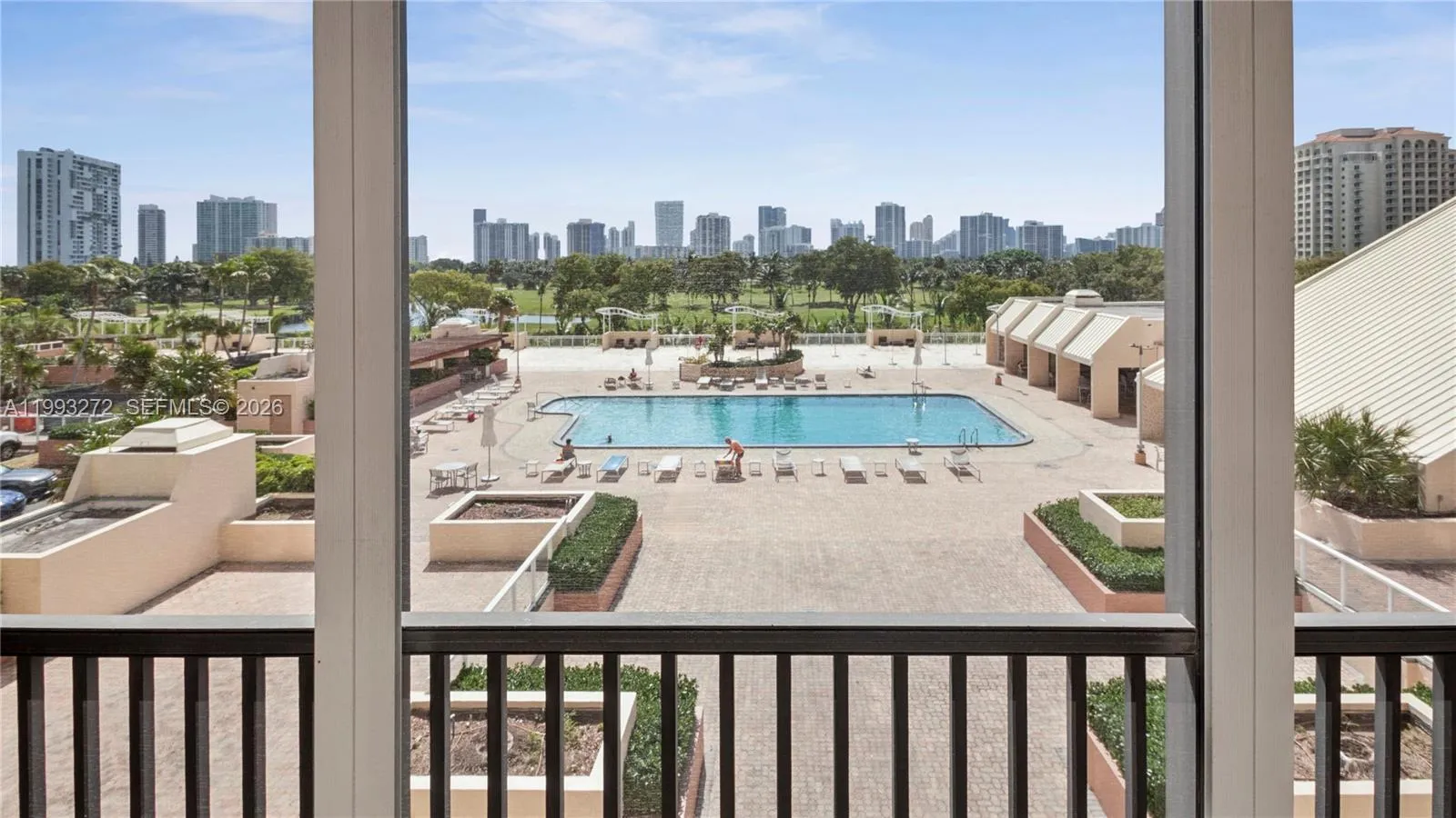 20301 W Country Club Dr 526, Aventura, Florida 331, Aventura, Florida 33180, 2 Bedrooms Bedrooms, ,2 BathroomsBathrooms,Residential,For Sale,20301 W Country Club Dr 526, Aventura, Florida 331,A11993272
