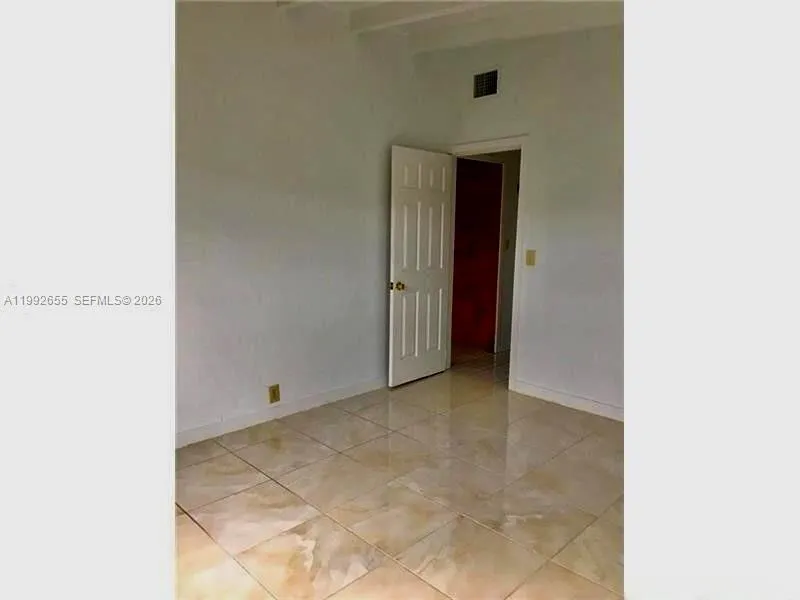 809 Ne 17th Ave 1, Fort Lauderdale, Florida 33304, Fort Lauderdale, Florida 33304, 1 Bedroom Bedrooms, ,1 BathroomBathrooms,Residential Lease,For Rent,809 Ne 17th Ave 1, Fort Lauderdale, Florida 33304,A11992655