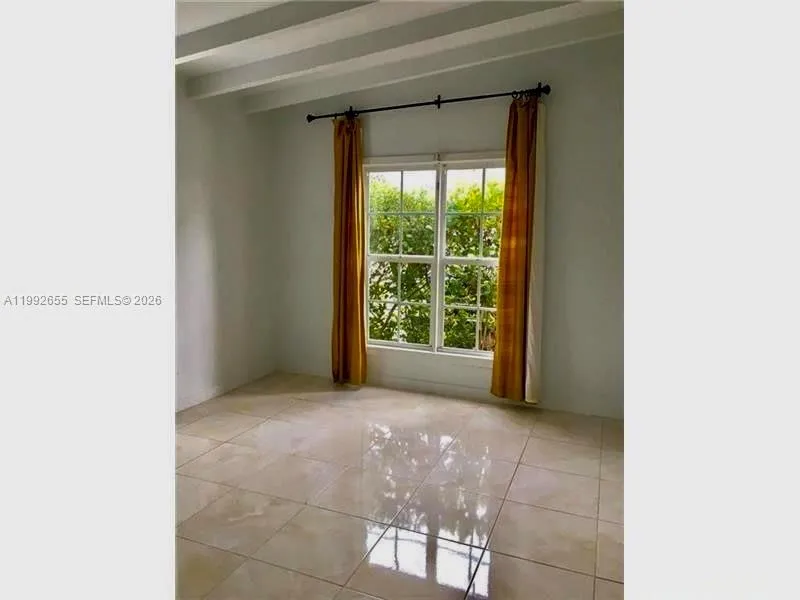 809 Ne 17th Ave 1, Fort Lauderdale, Florida 33304, Fort Lauderdale, Florida 33304, 1 Bedroom Bedrooms, ,1 BathroomBathrooms,Residential Lease,For Rent,809 Ne 17th Ave 1, Fort Lauderdale, Florida 33304,A11992655