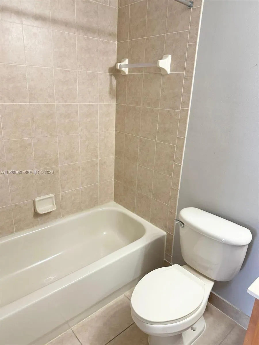 4451 E Seneca Ave, Weston, Florida 33332, Weston, Florida 33332, 5 Bedrooms Bedrooms, ,4 BathroomsBathrooms,Residential Lease,For Rent,4451 E Seneca Ave, Weston, Florida 33332,A11993389