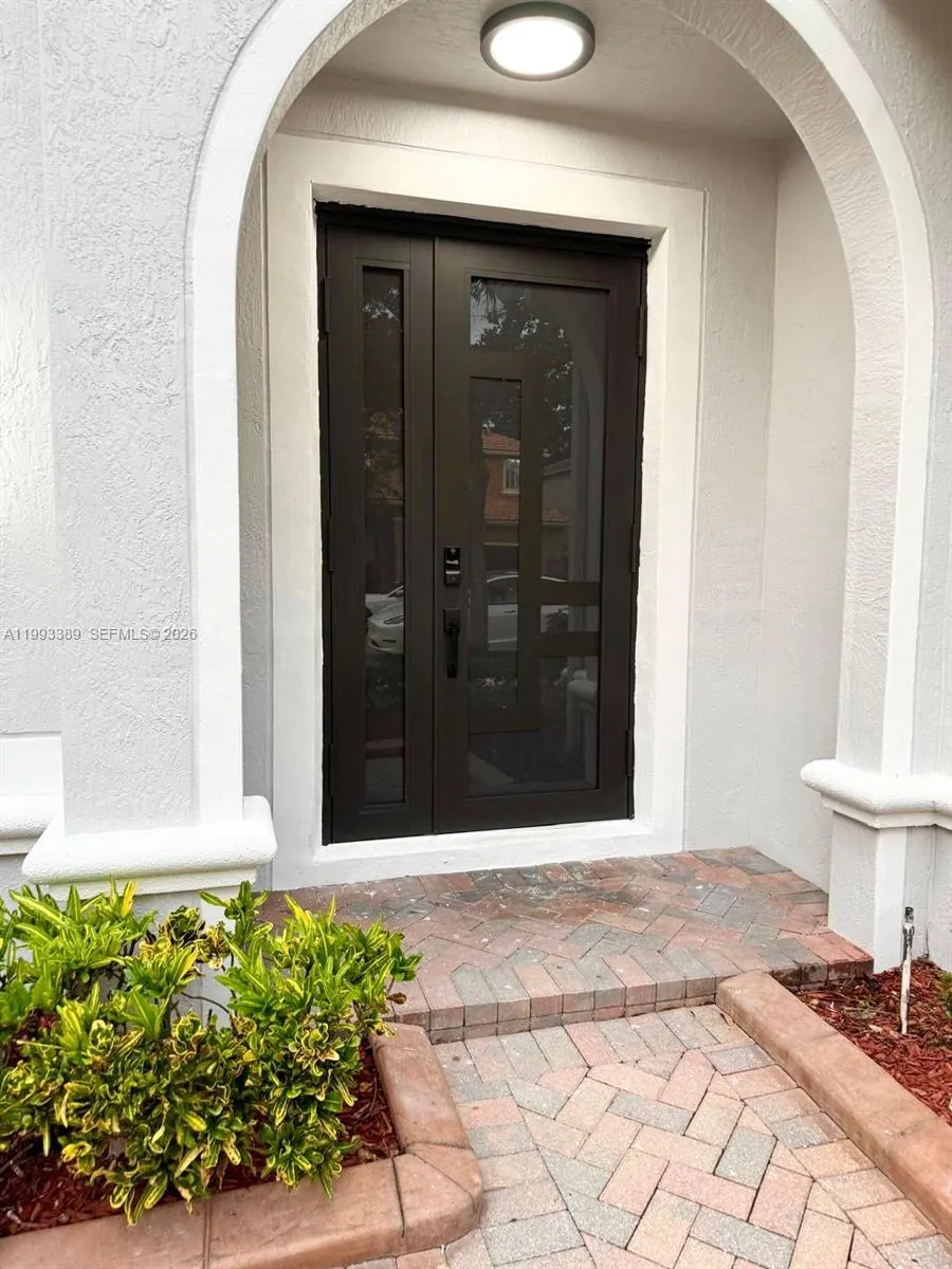 4451 E Seneca Ave, Weston, Florida 33332, Weston, Florida 33332, 5 Bedrooms Bedrooms, ,4 BathroomsBathrooms,Residential Lease,For Rent,4451 E Seneca Ave, Weston, Florida 33332,A11993389