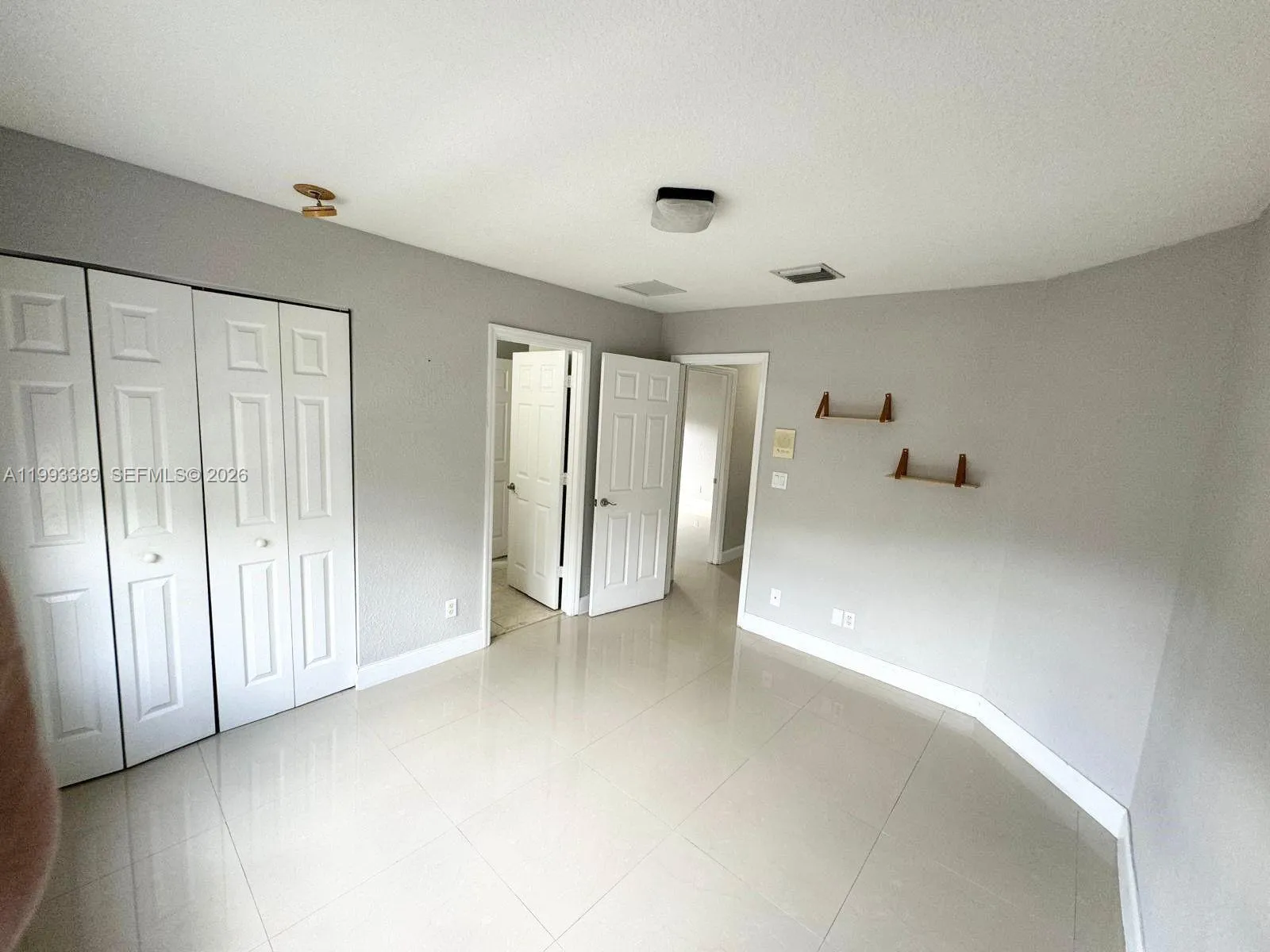 4451 E Seneca Ave, Weston, Florida 33332, Weston, Florida 33332, 5 Bedrooms Bedrooms, ,4 BathroomsBathrooms,Residential Lease,For Rent,4451 E Seneca Ave, Weston, Florida 33332,A11993389