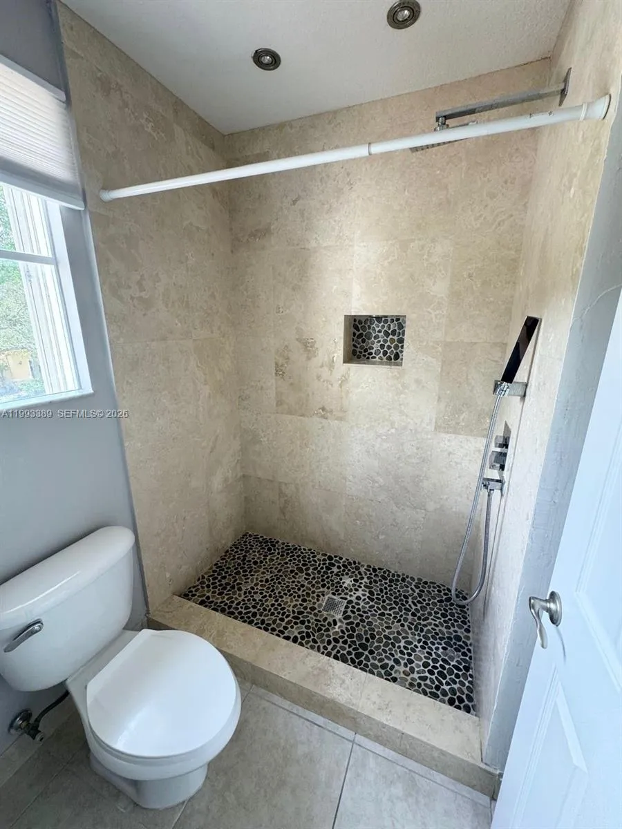 4451 E Seneca Ave, Weston, Florida 33332, Weston, Florida 33332, 5 Bedrooms Bedrooms, ,4 BathroomsBathrooms,Residential Lease,For Rent,4451 E Seneca Ave, Weston, Florida 33332,A11993389