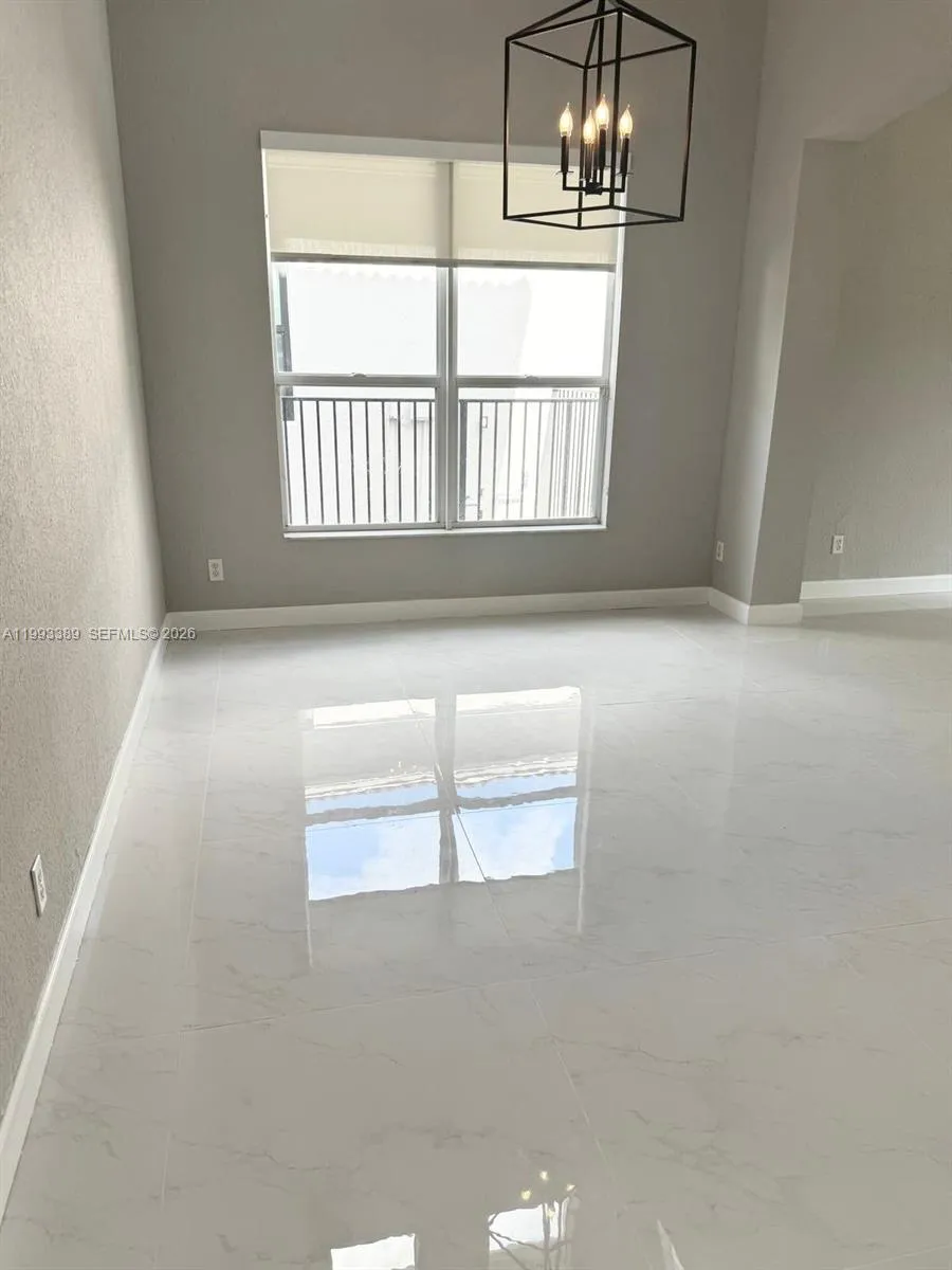 4451 E Seneca Ave, Weston, Florida 33332, Weston, Florida 33332, 5 Bedrooms Bedrooms, ,4 BathroomsBathrooms,Residential Lease,For Rent,4451 E Seneca Ave, Weston, Florida 33332,A11993389