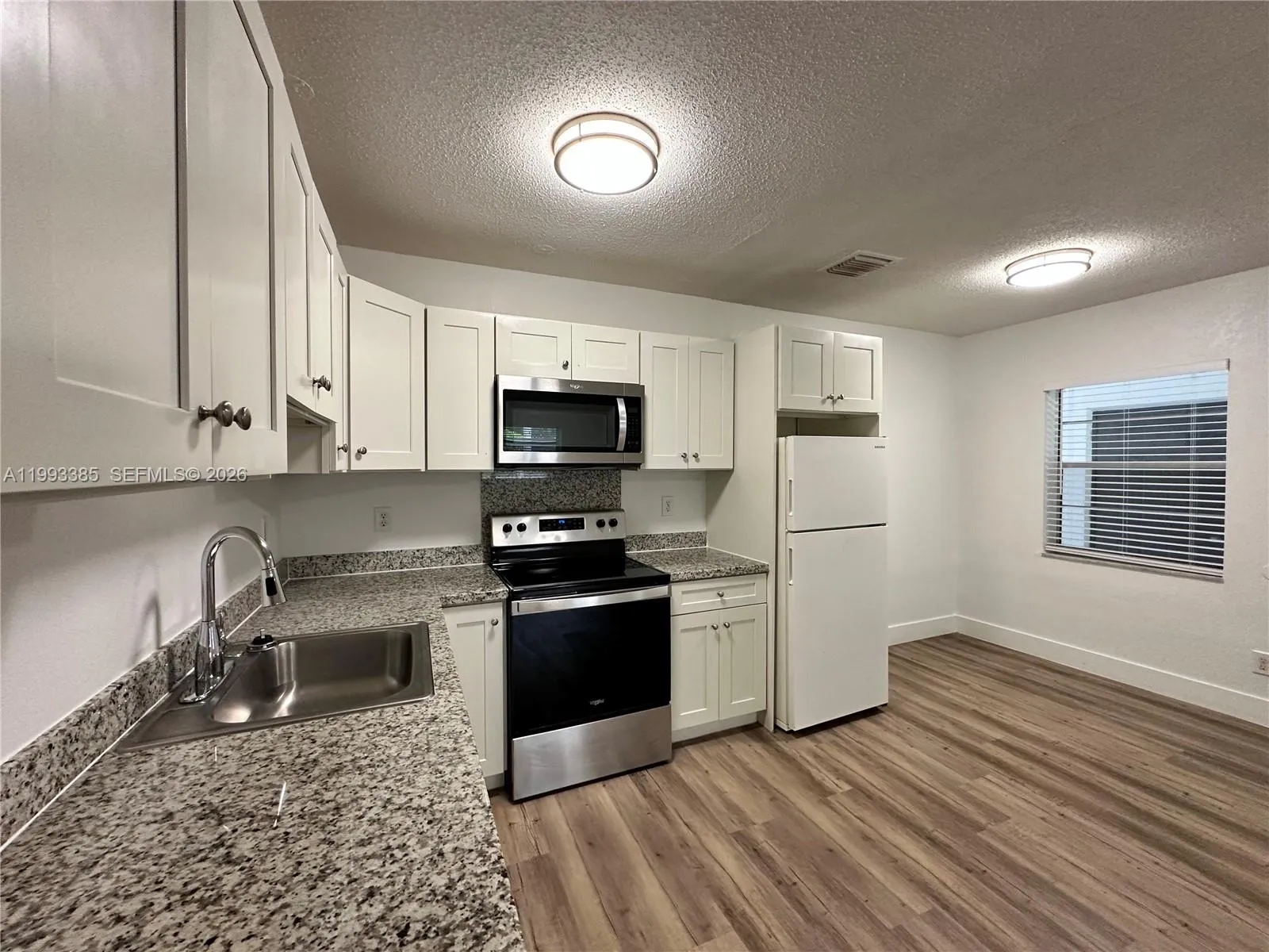 Fort Lauderdale, Florida 33315, 1 Bedroom Bedrooms, ,1 BathroomBathrooms,Residential Lease,For Rent,A11993385