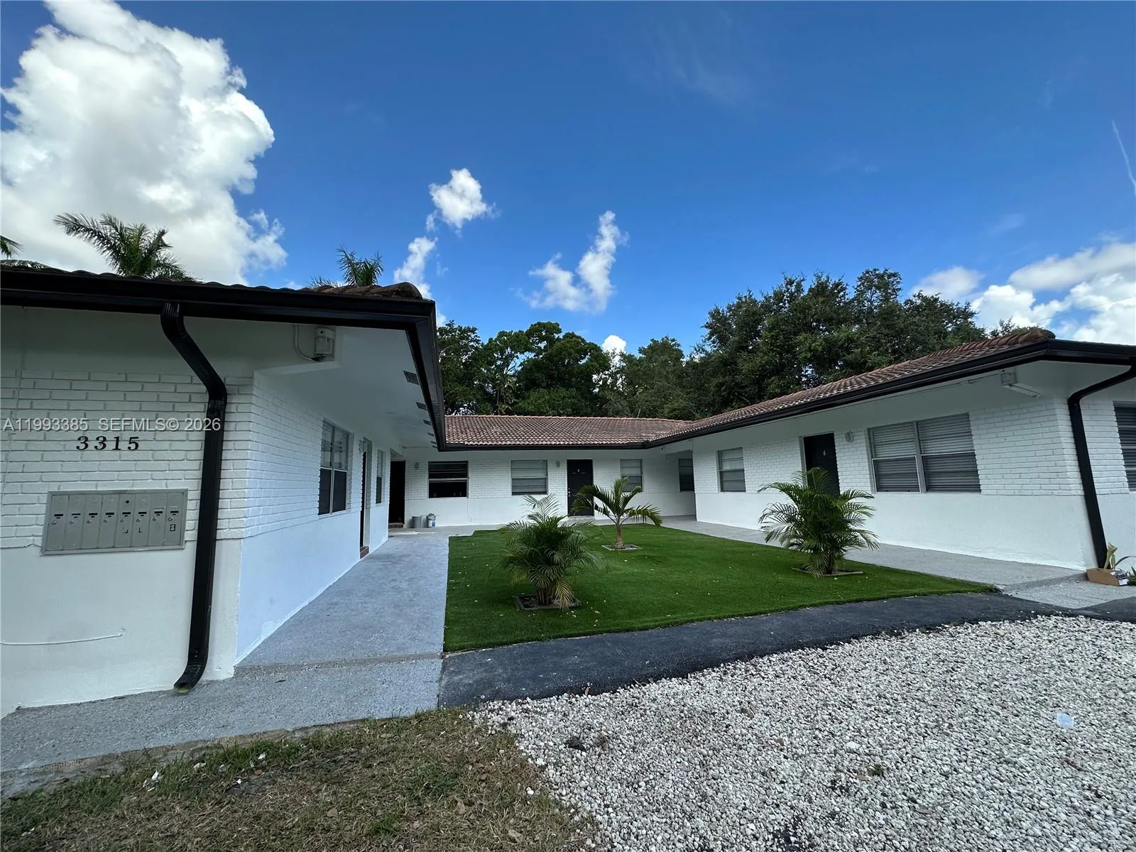 Fort Lauderdale, Florida 33315, 1 Bedroom Bedrooms, ,1 BathroomBathrooms,Residential Lease,For Rent,A11993385