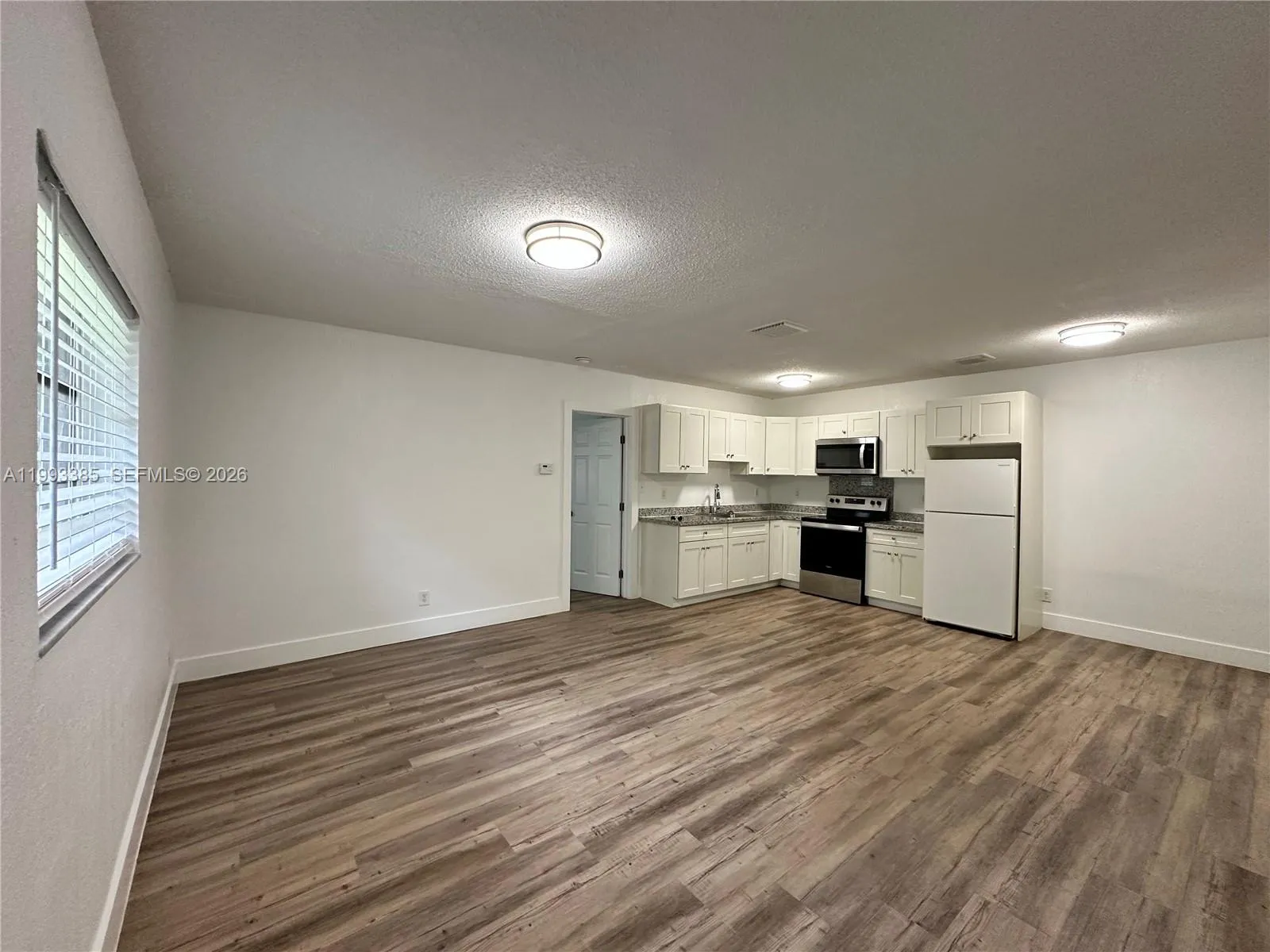 Fort Lauderdale, Florida 33315, 1 Bedroom Bedrooms, ,1 BathroomBathrooms,Residential Lease,For Rent,A11993385