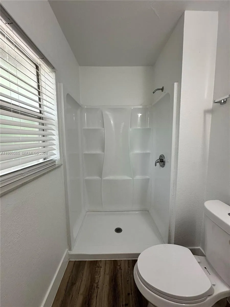 Fort Lauderdale, Florida 33315, 1 Bedroom Bedrooms, ,1 BathroomBathrooms,Residential Lease,For Rent,A11993385