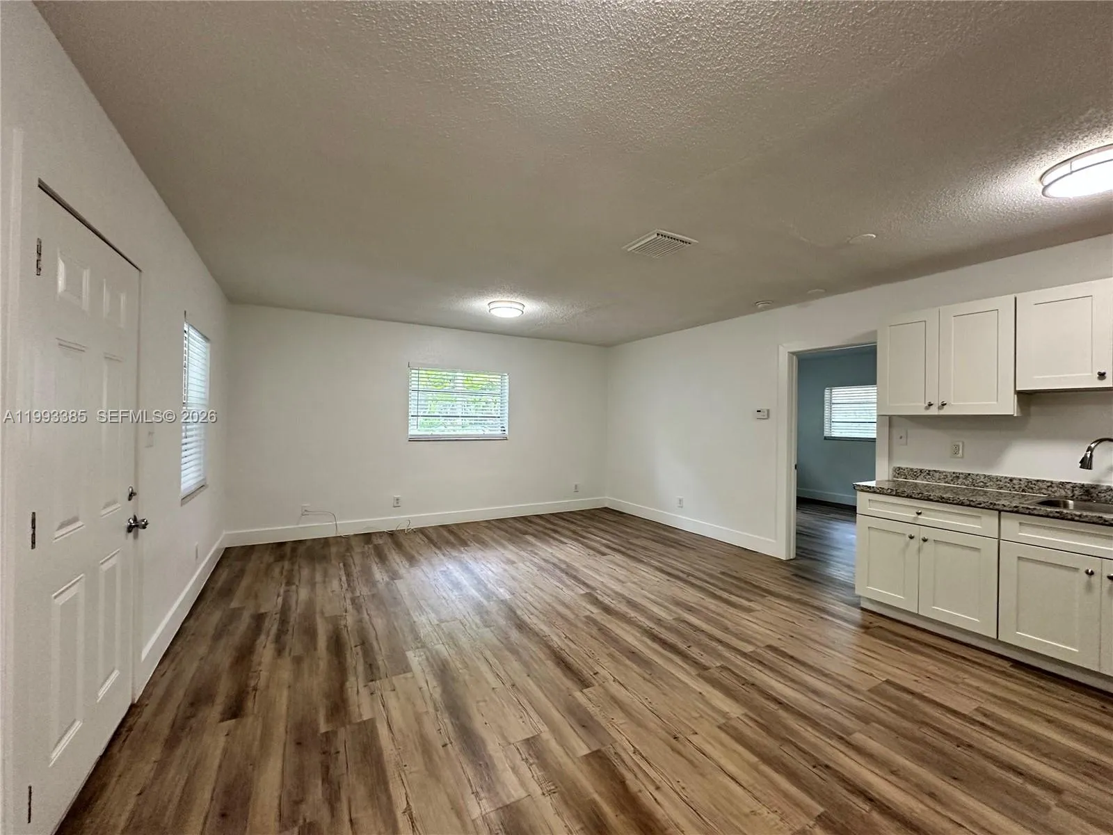 Fort Lauderdale, Florida 33315, 1 Bedroom Bedrooms, ,1 BathroomBathrooms,Residential Lease,For Rent,A11993385