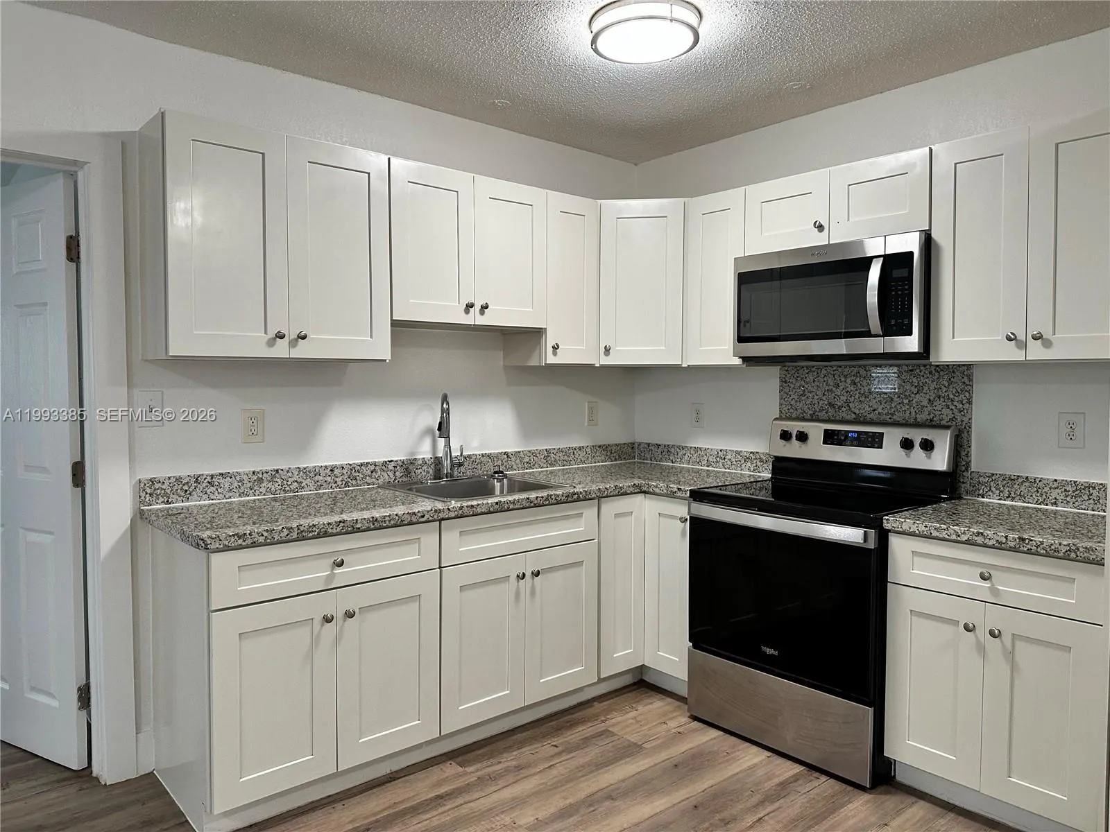 Fort Lauderdale, Florida 33315, 1 Bedroom Bedrooms, ,1 BathroomBathrooms,Residential Lease,For Rent,A11993385