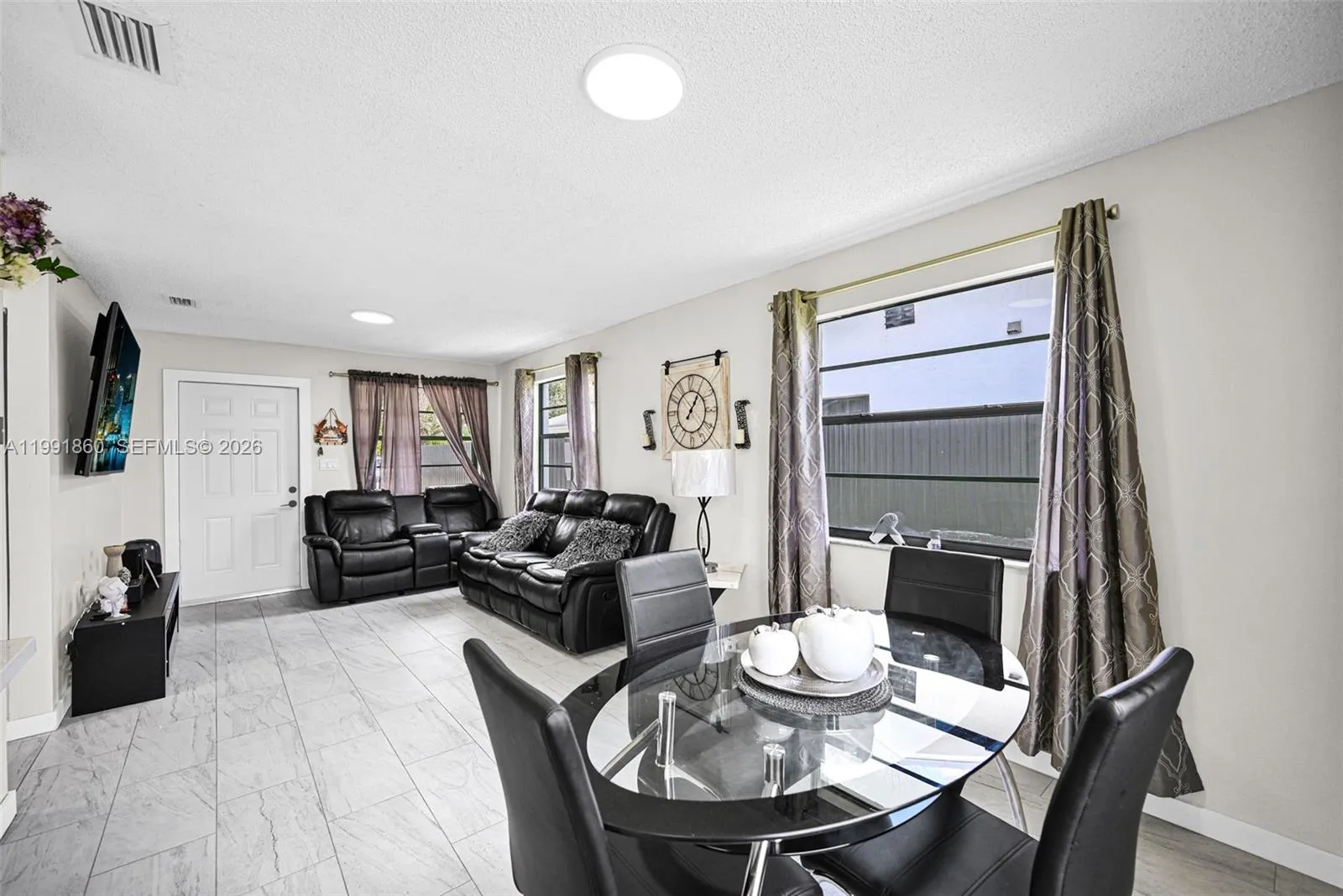 2934 Nw 94th St, Miami, Florida 33147, Miami, Florida 33147, ,Residential Income,For Sale,2934 Nw 94th St, Miami, Florida 33147,A11991860