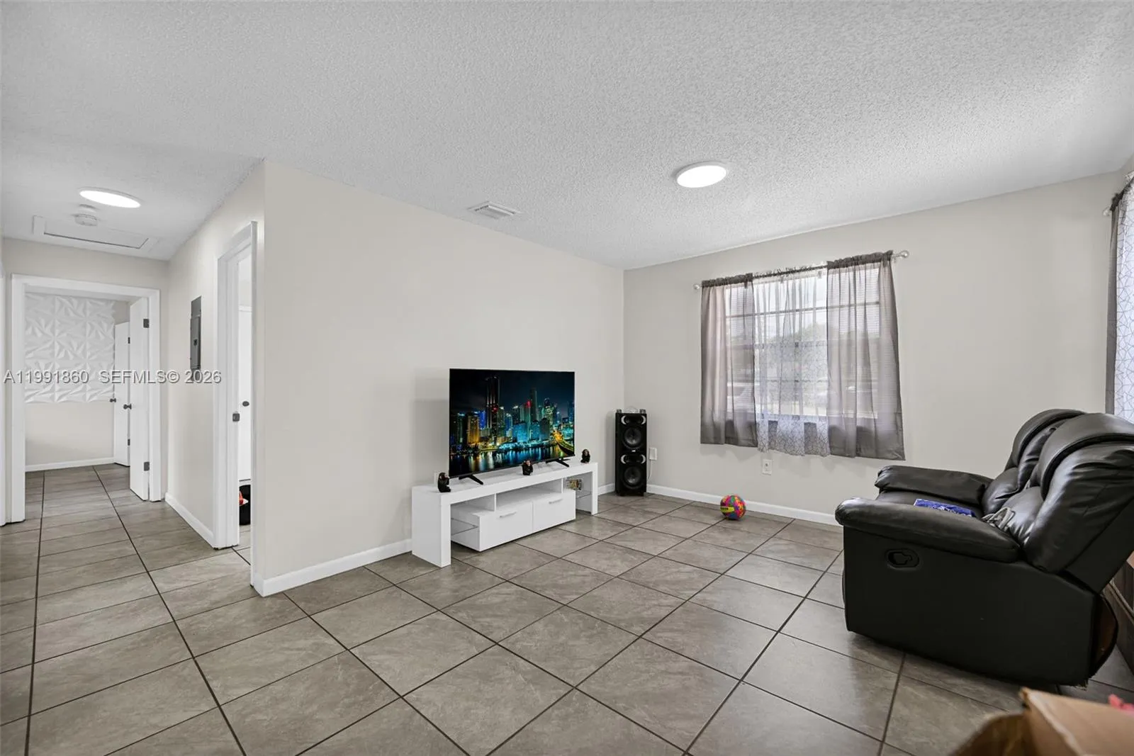 2934 Nw 94th St, Miami, Florida 33147, Miami, Florida 33147, ,Residential Income,For Sale,2934 Nw 94th St, Miami, Florida 33147,A11991860