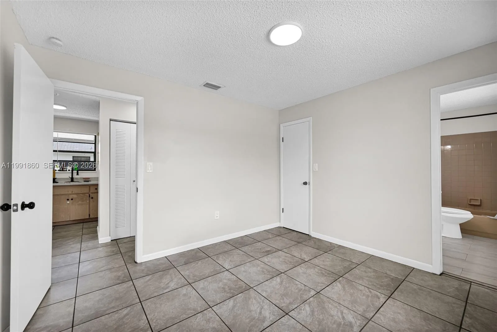 2934 Nw 94th St, Miami, Florida 33147, Miami, Florida 33147, ,Residential Income,For Sale,2934 Nw 94th St, Miami, Florida 33147,A11991860