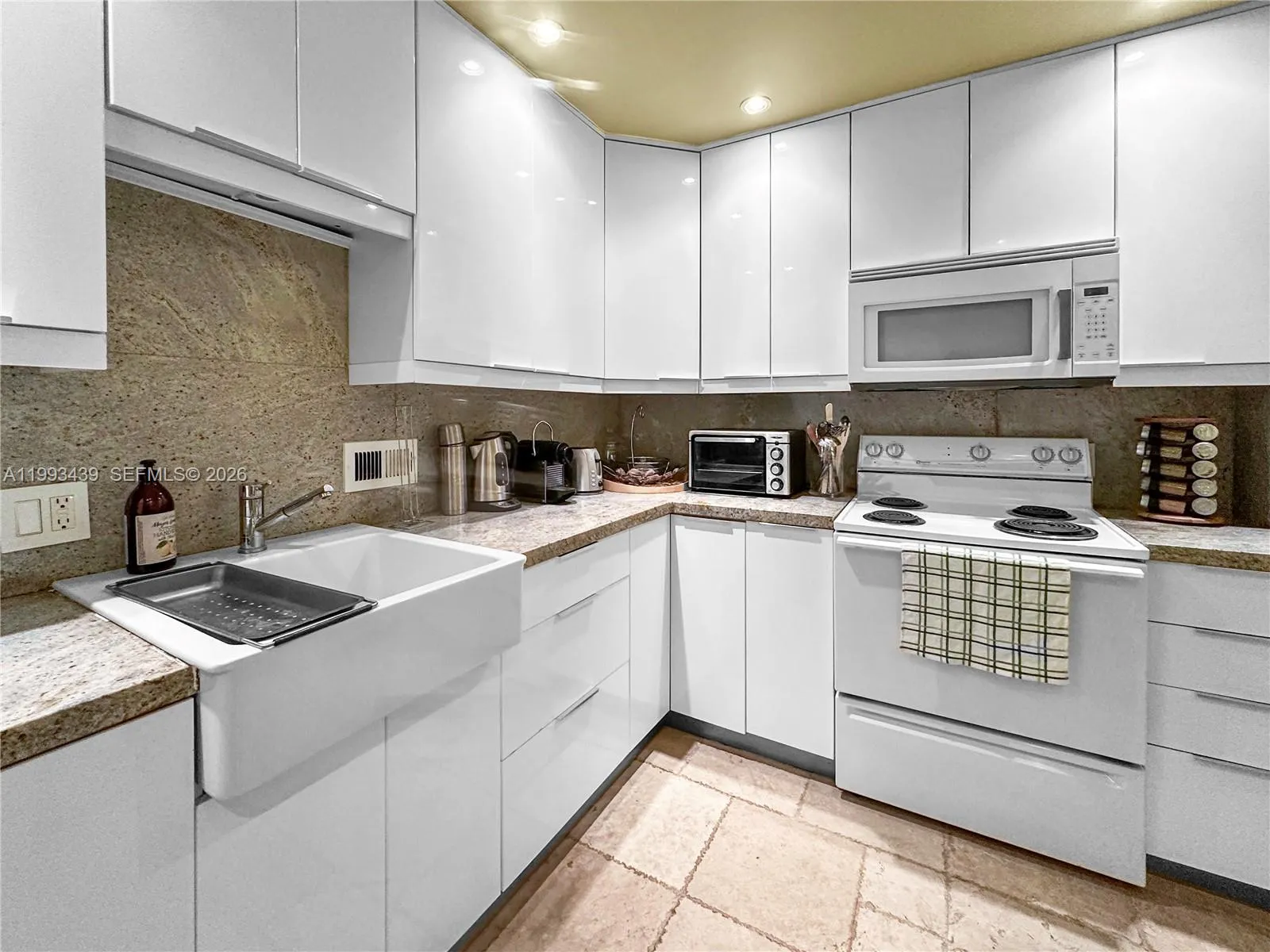 10185 Collins Ave 502, Bal Harbour, Florida 33154, Bal Harbour, Florida 33154, 1 Bedroom Bedrooms, ,1 BathroomBathrooms,Residential Lease,For Rent,10185 Collins Ave 502, Bal Harbour, Florida 33154,A11993439